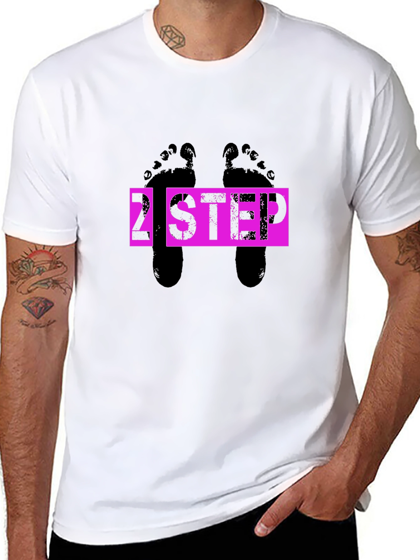 2 Step Footprint Graphic T-Shirt - Black