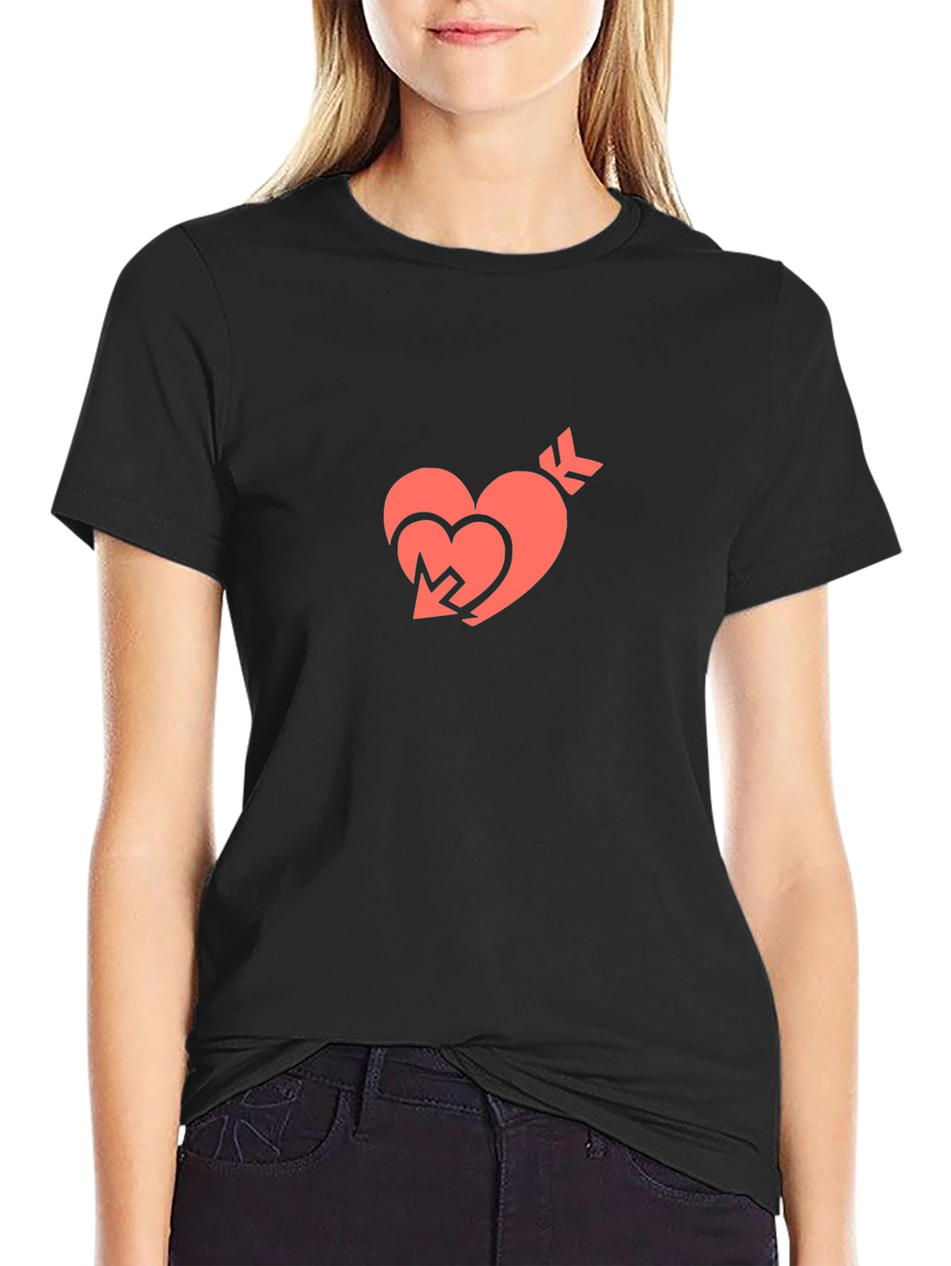 Heart Arrow Graphic Tee - Stylish Black T-Shirt