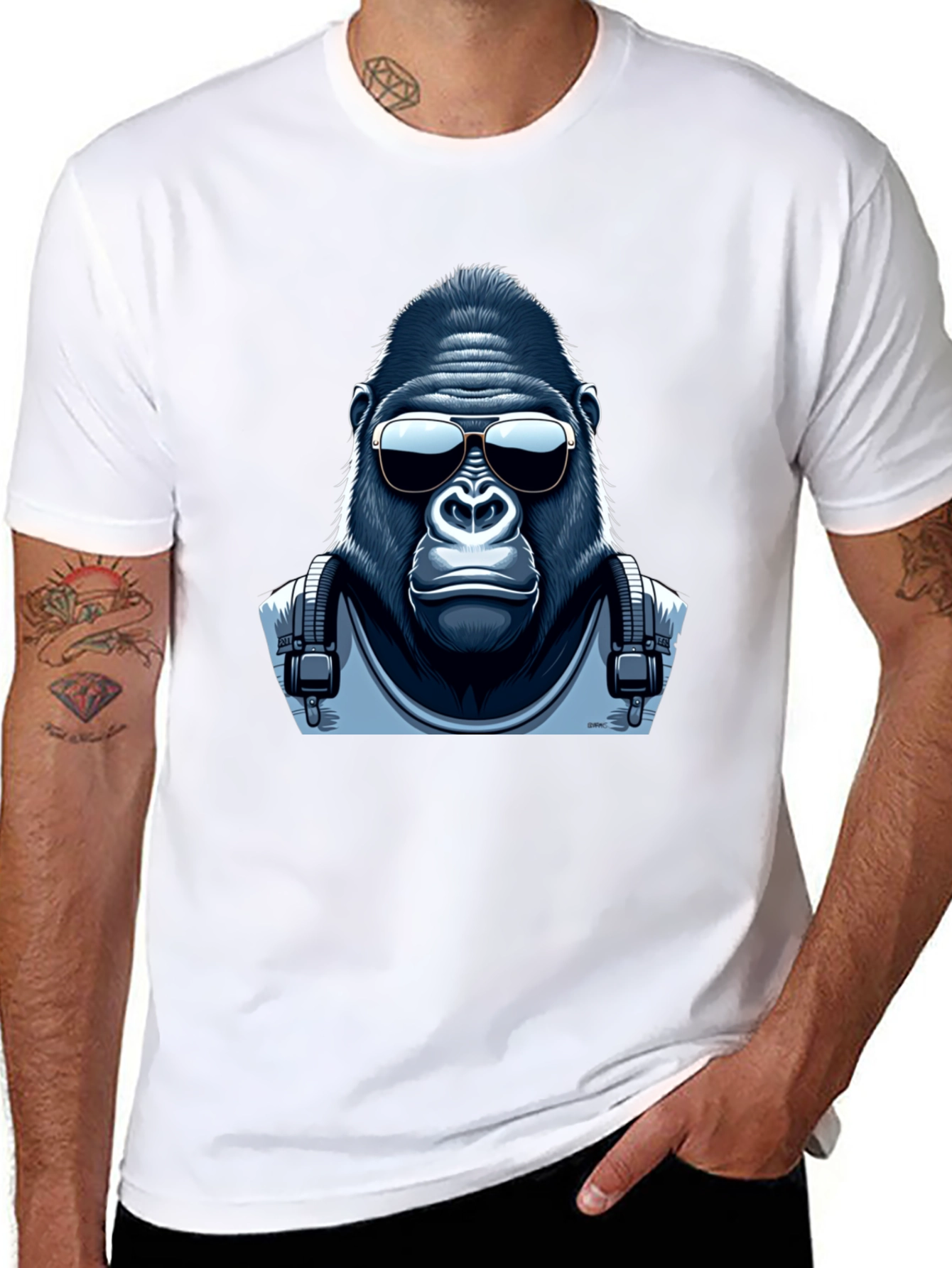 Cool Gorilla Graphic T-Shirt - Modern Style