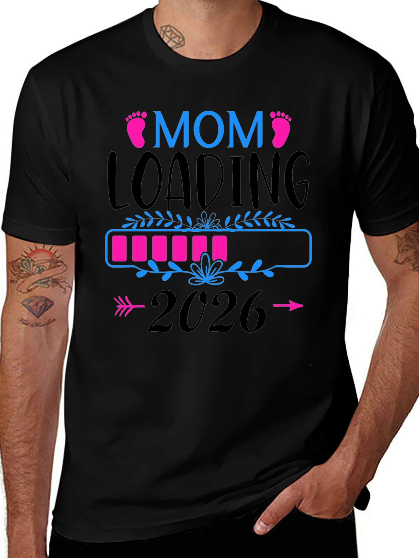 Mom Loading 2026 Pregnancy Announcement T-Shirt