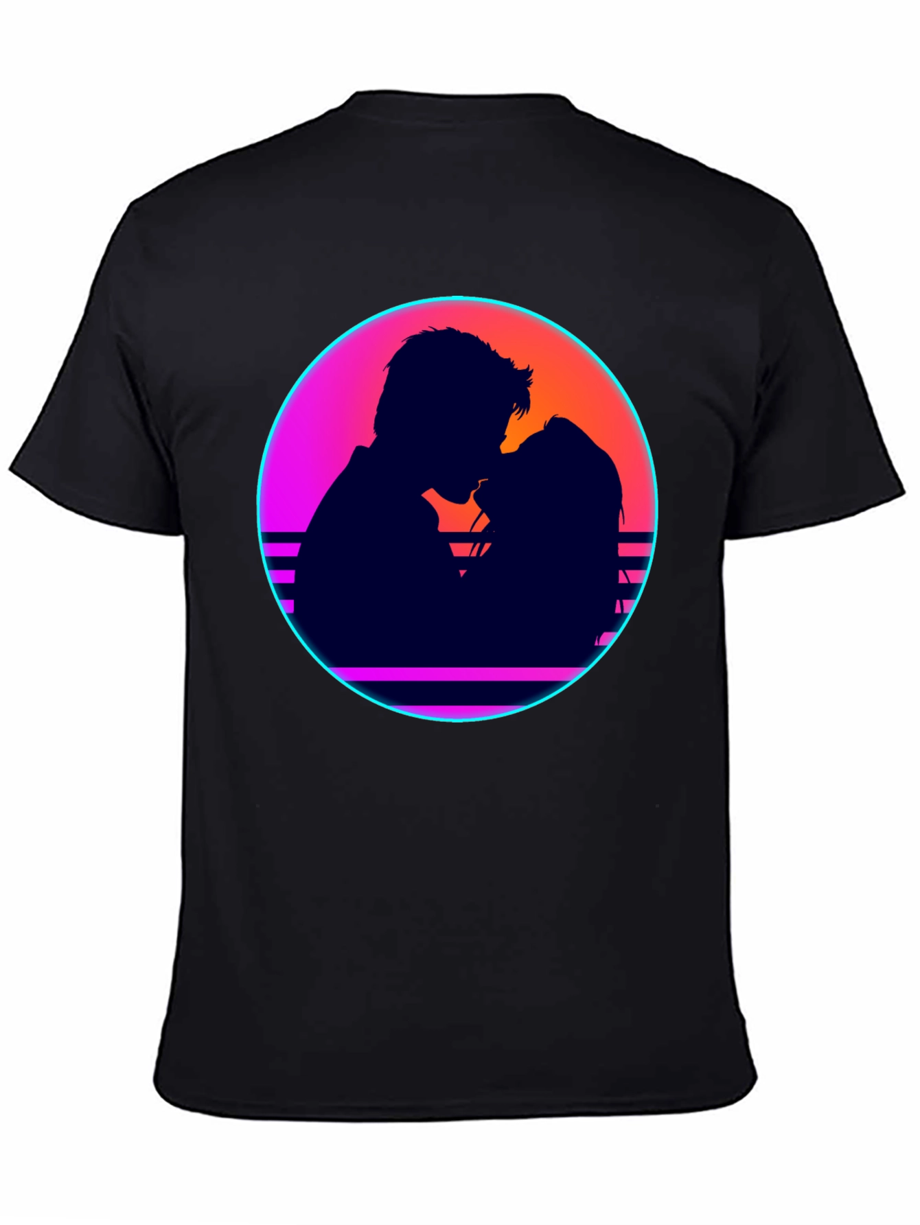 Retro Sunset Couple Graphic Tee - Stylish Comfort