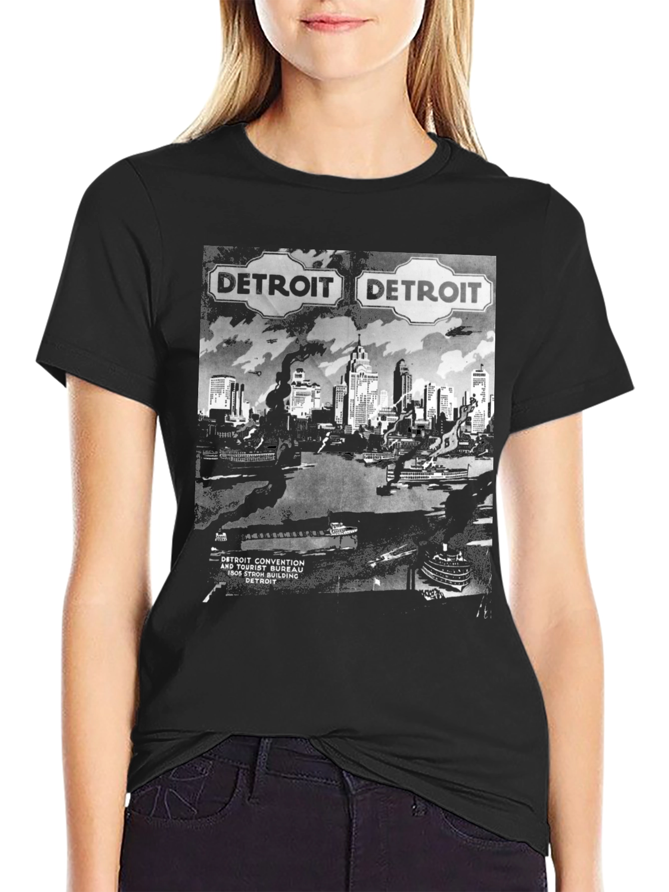 Detroit Skyline Graphic T-Shirt - Retro Convention Style