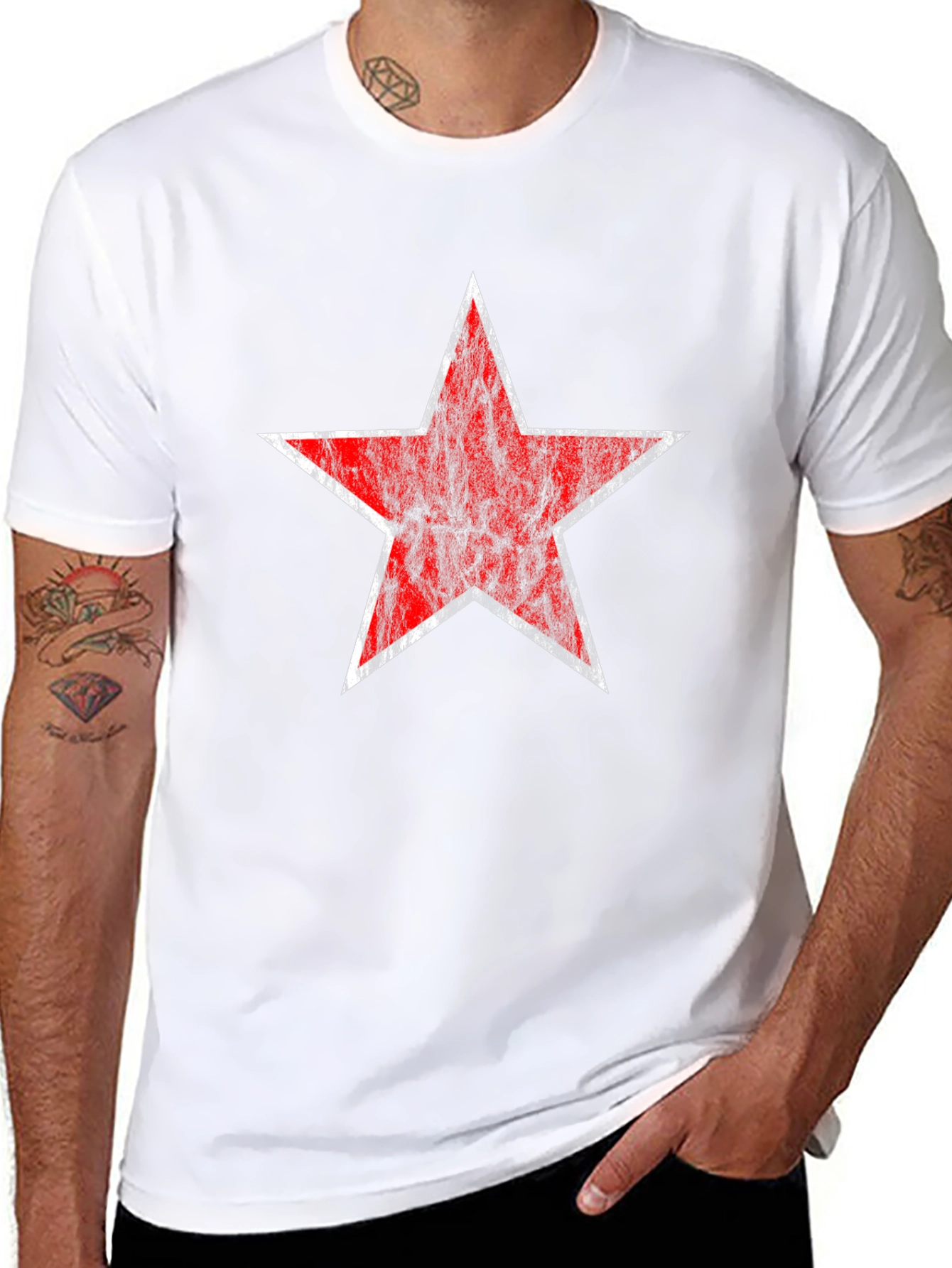Distressed Red Star Graphic Black T-Shirt