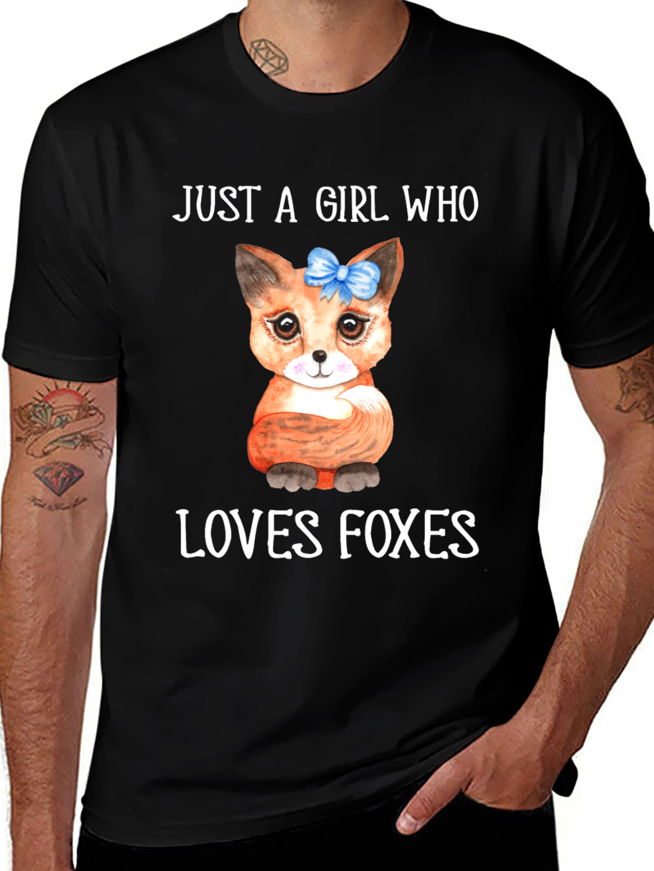 Girl Who Loves Foxes Graphic Tee