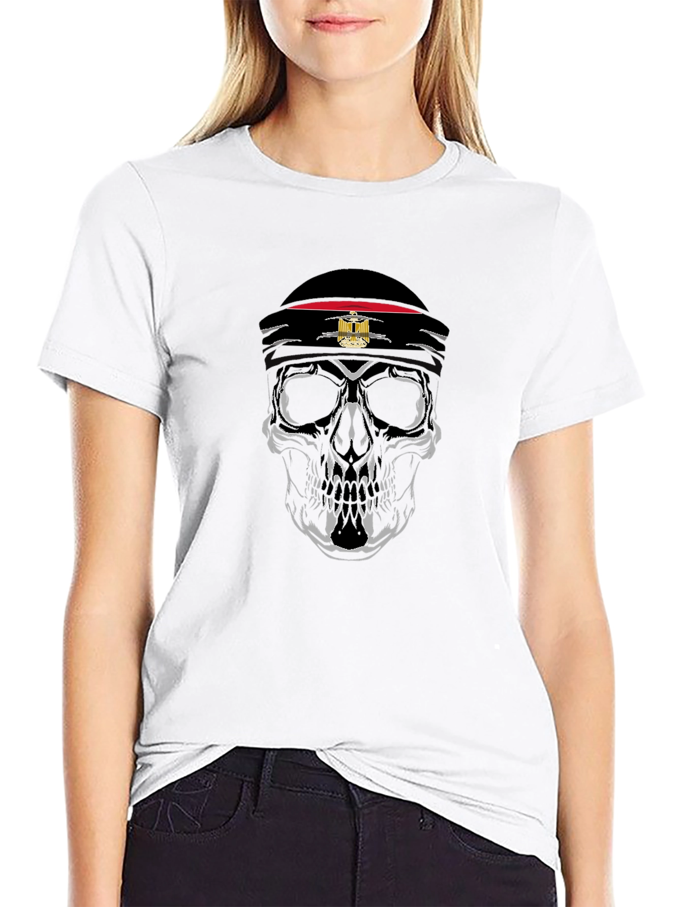 Skull Graphic T-Shirt: Edgy Style