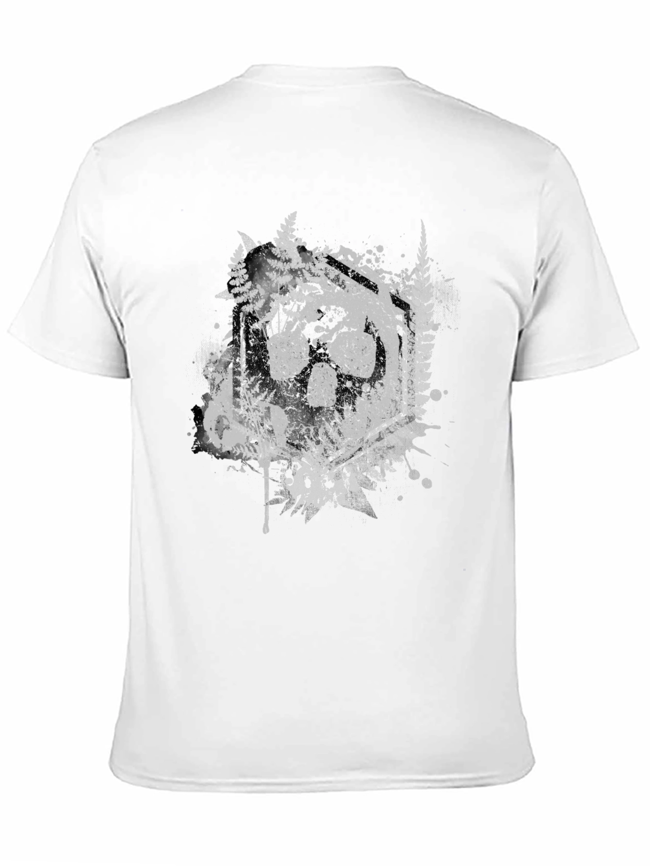Nature Wolf Paw Print Graphic T-Shirt