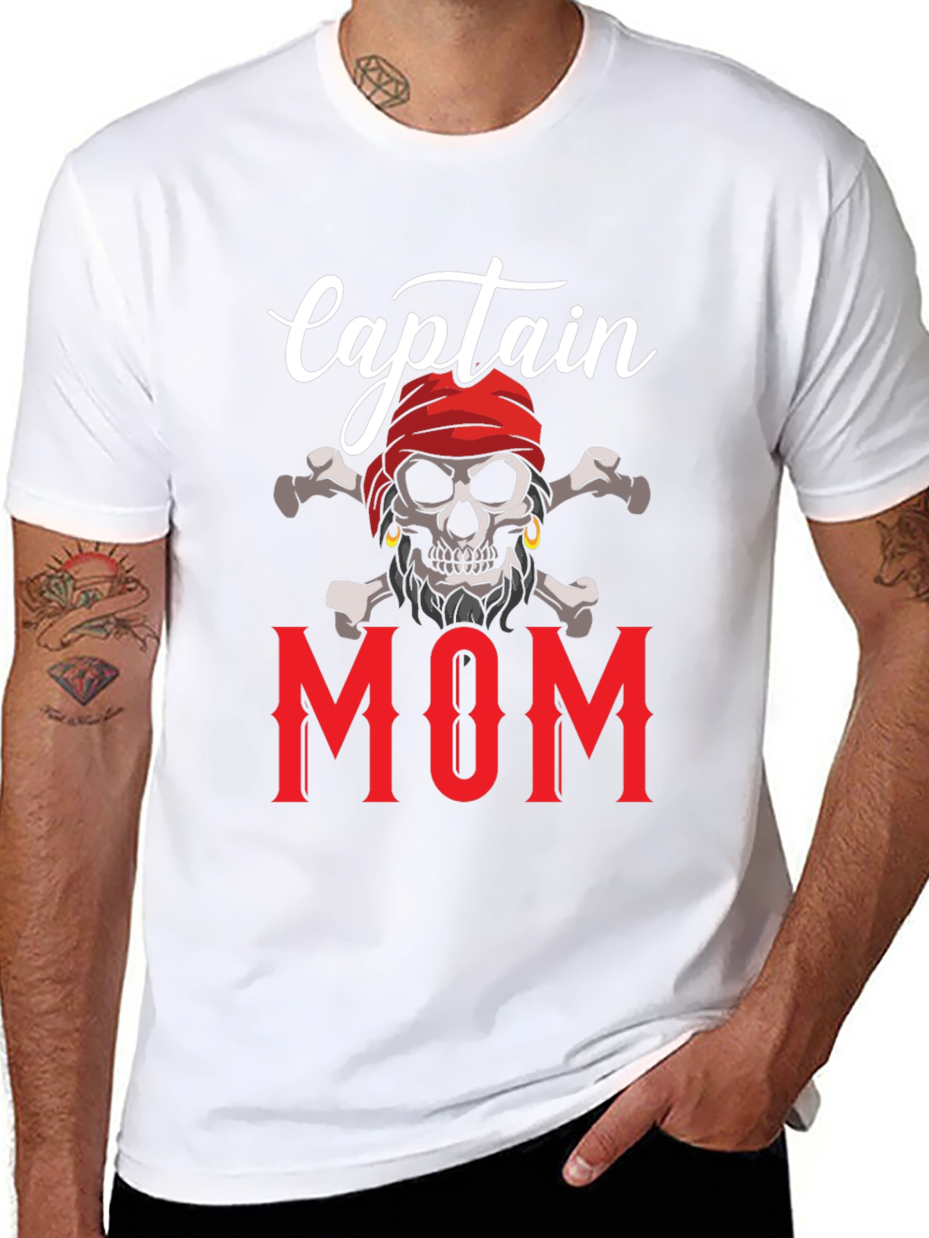 Captain Mom T-Shirt - Pirate Skull Graphic Tee