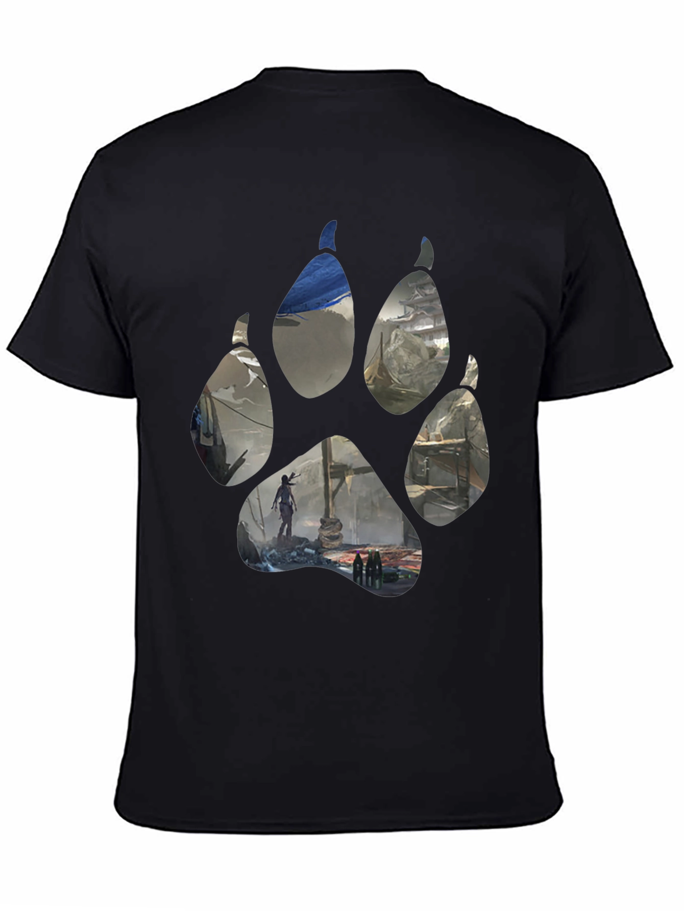 Wolf Paw Print Graphic T-Shirt - Black