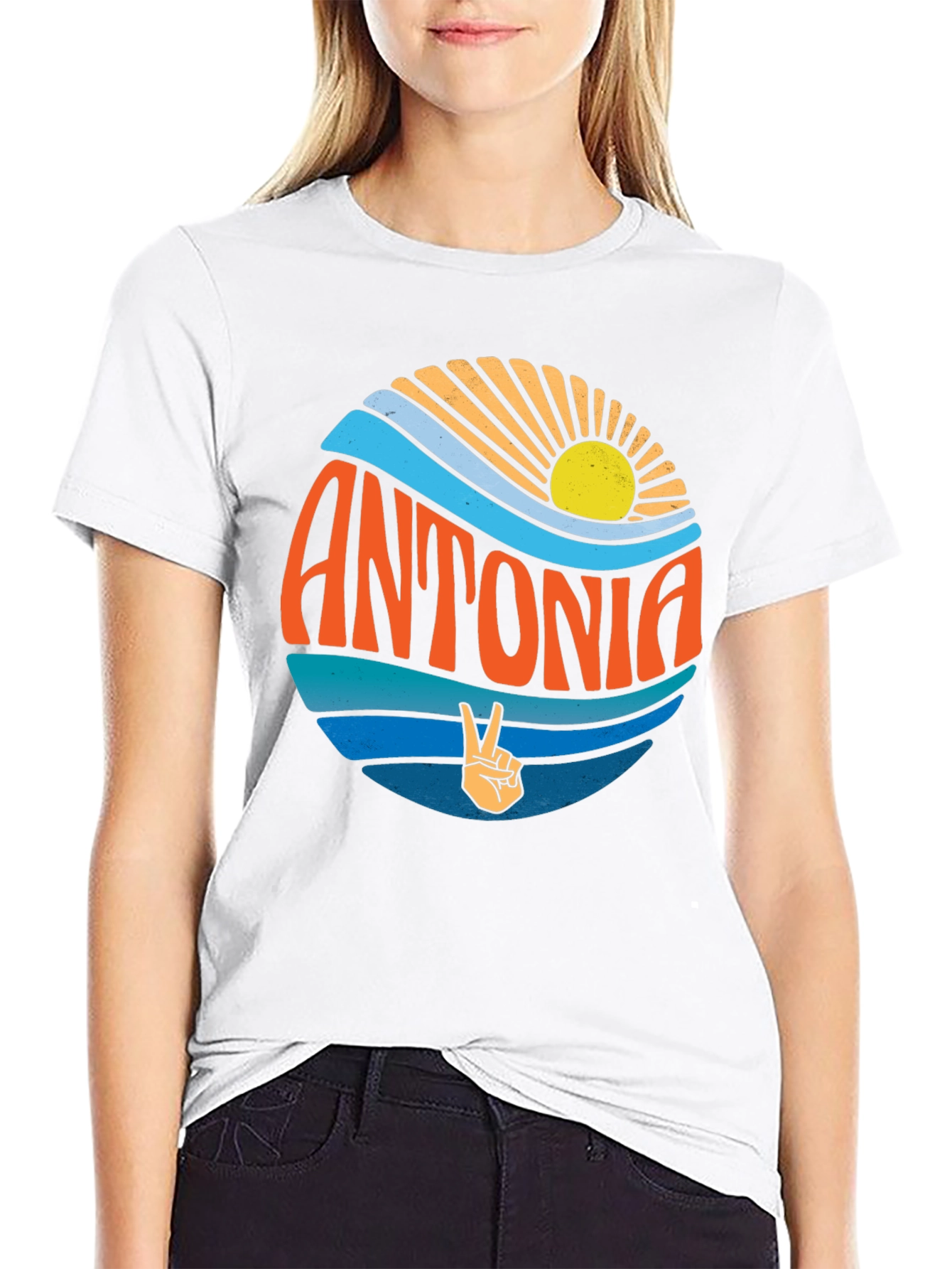 Antonia Retro Graphic T-Shirt