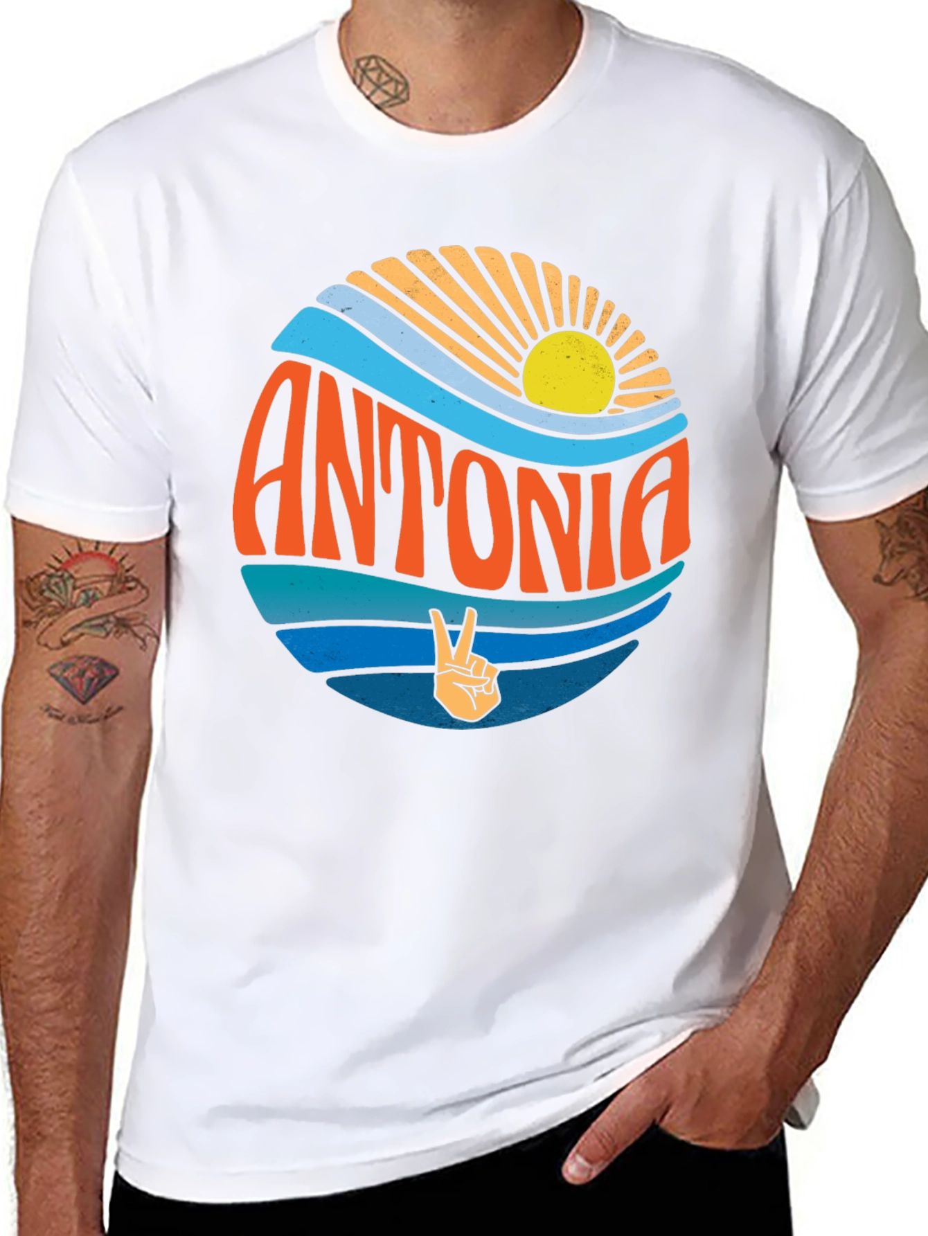 Antonia Retro Graphic T-Shirt