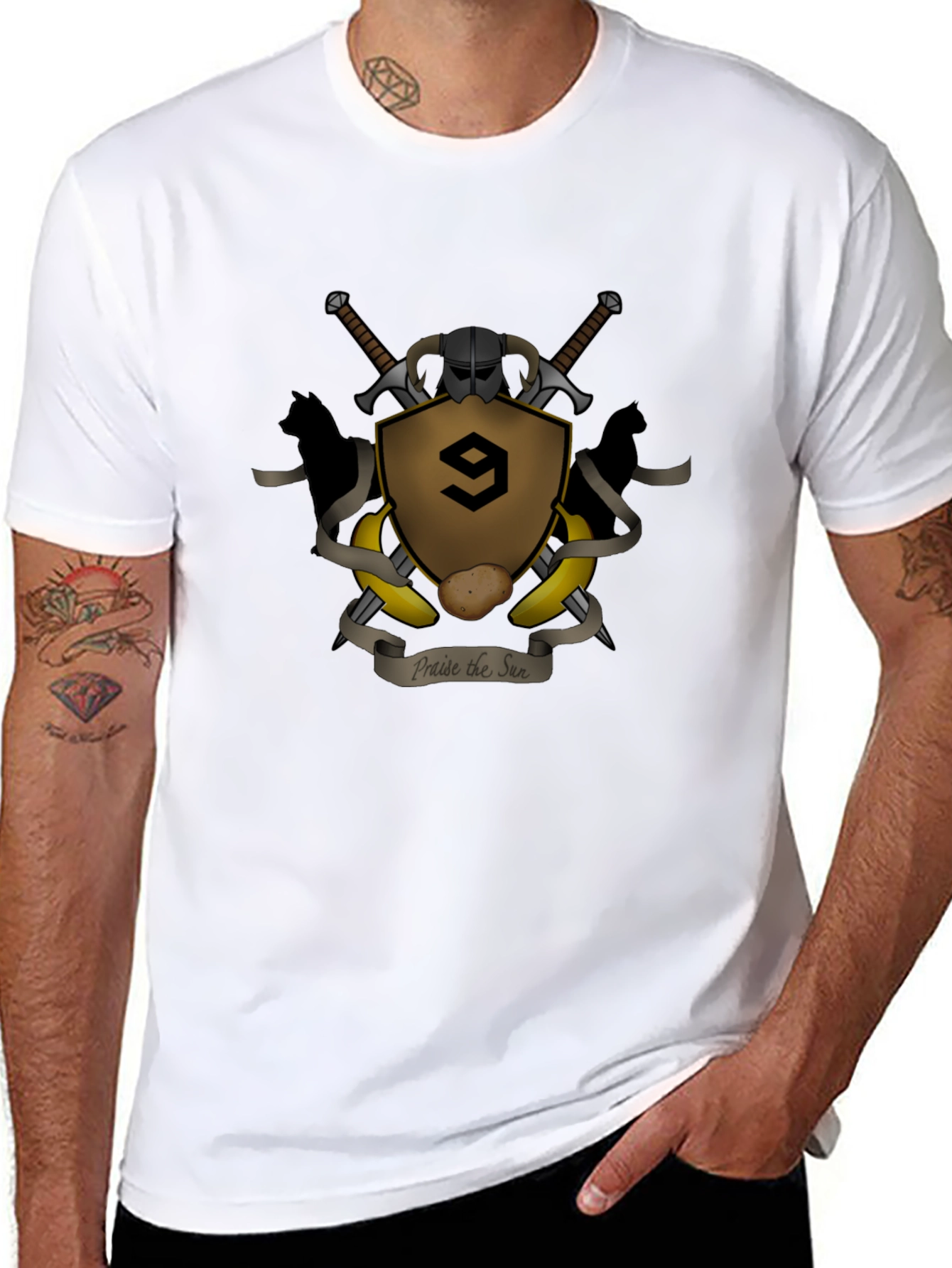 Praise The Sun Graphic T-Shirt