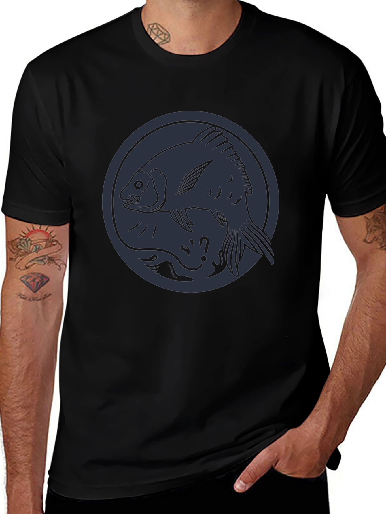 Fish Circle Graphic Tee - Cool Casual Wear