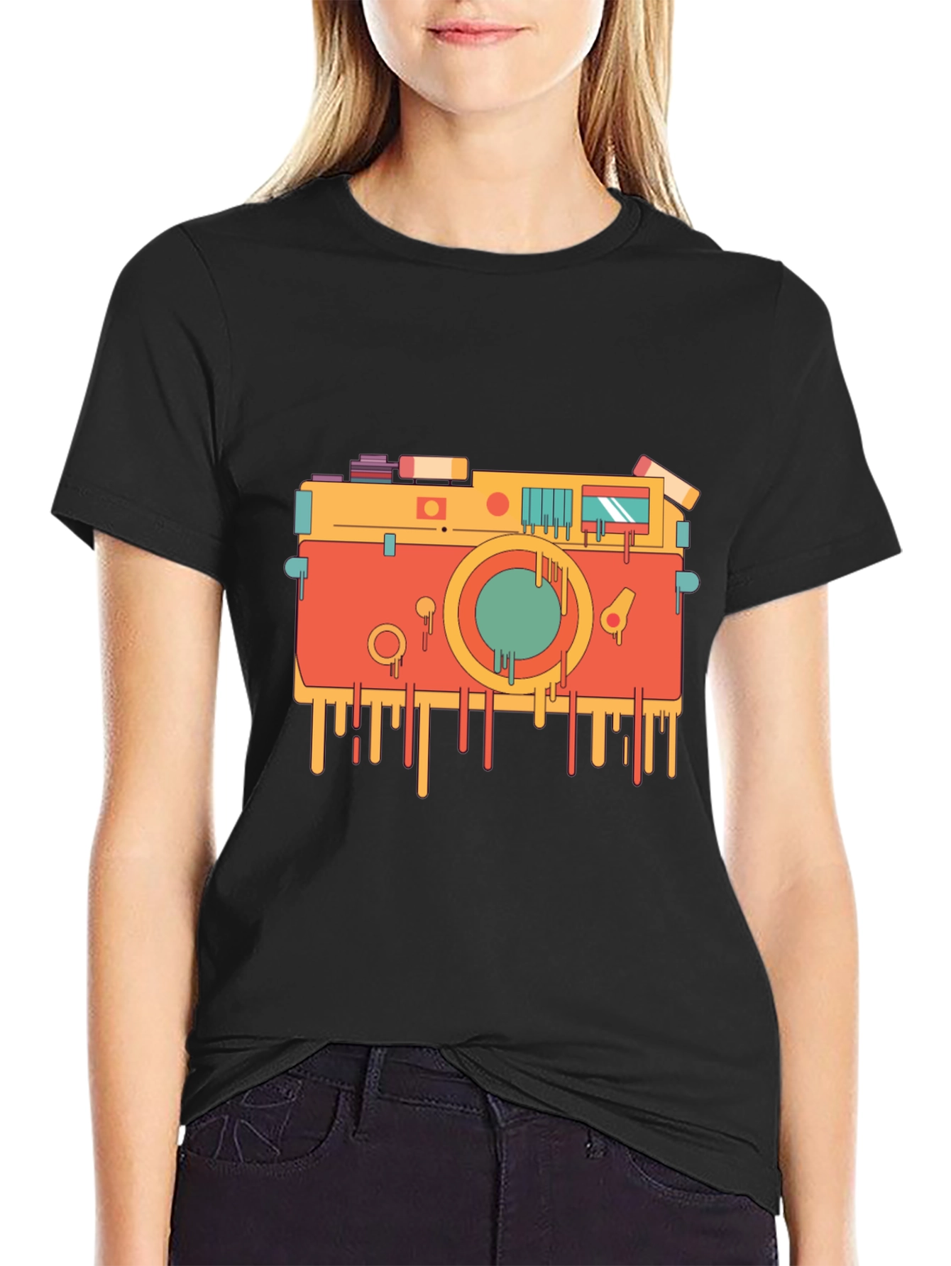 Retro Camera Graphic Tee - Cool Black T-Shirt