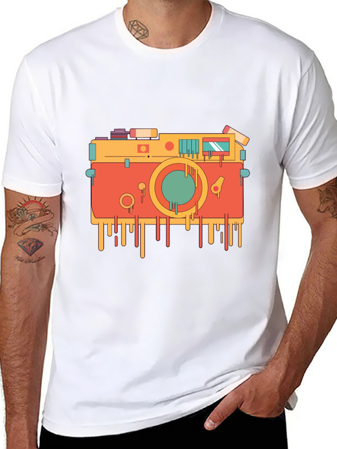 Retro Camera Graphic Tee - Cool Black T-Shirt