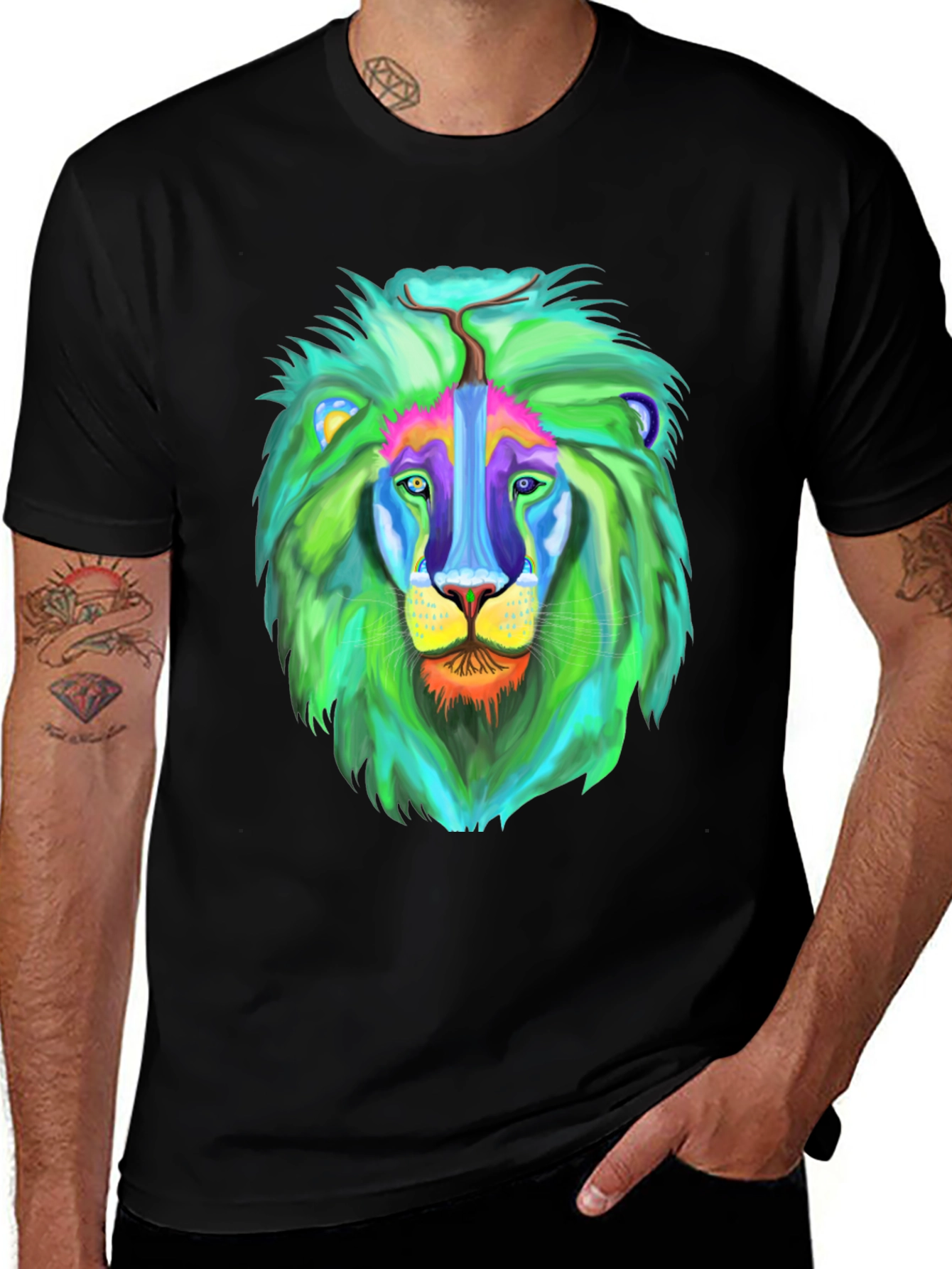 Vibrant Lion Graphic T-Shirt - Bold Style