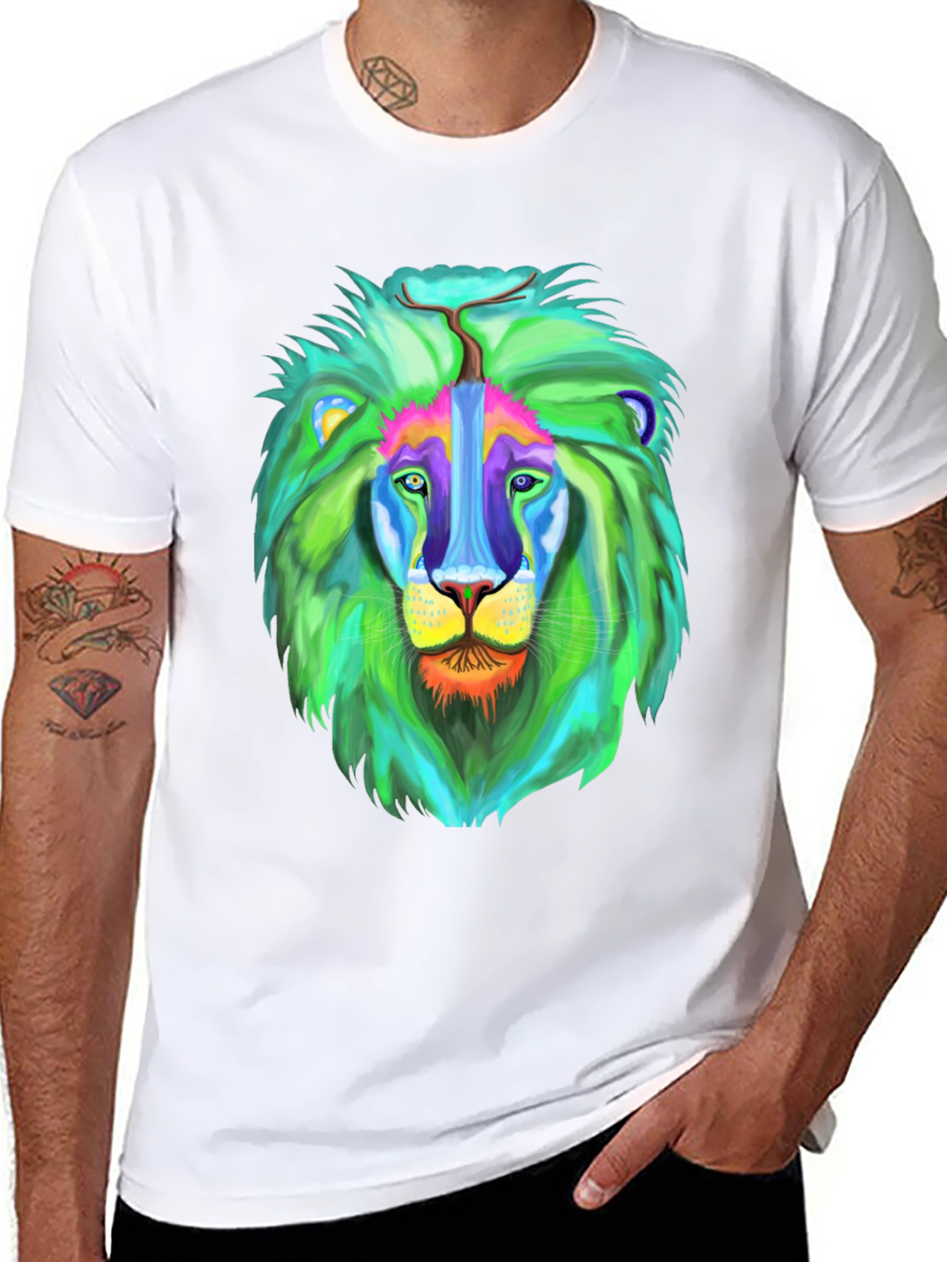 Vibrant Lion Graphic T-Shirt - Bold Style