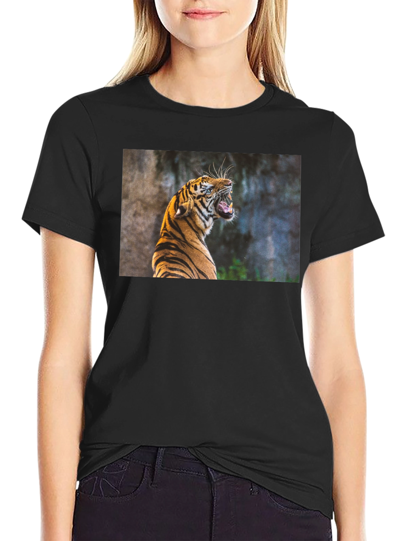 Tiger Graphic Tee - Black