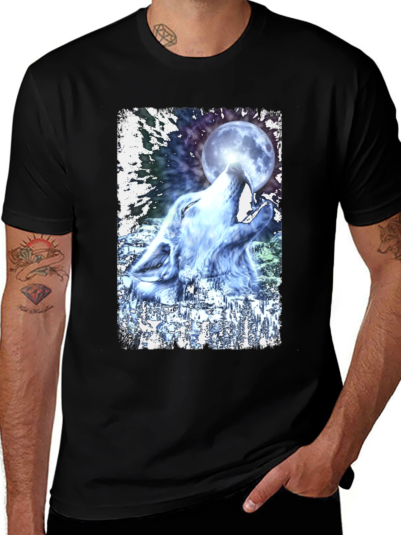 Wolf Howling at Moon Graphic Black T-Shirt