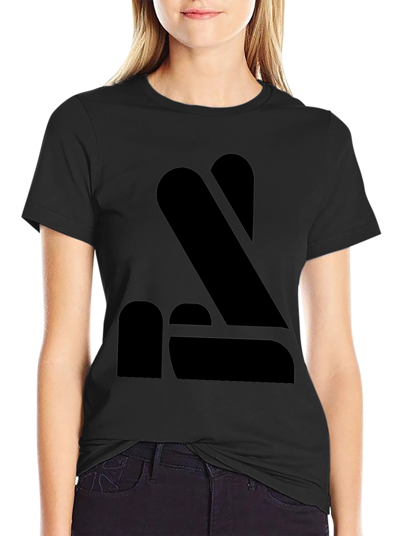 Minimalist Black Graphic Tee - Modern Style