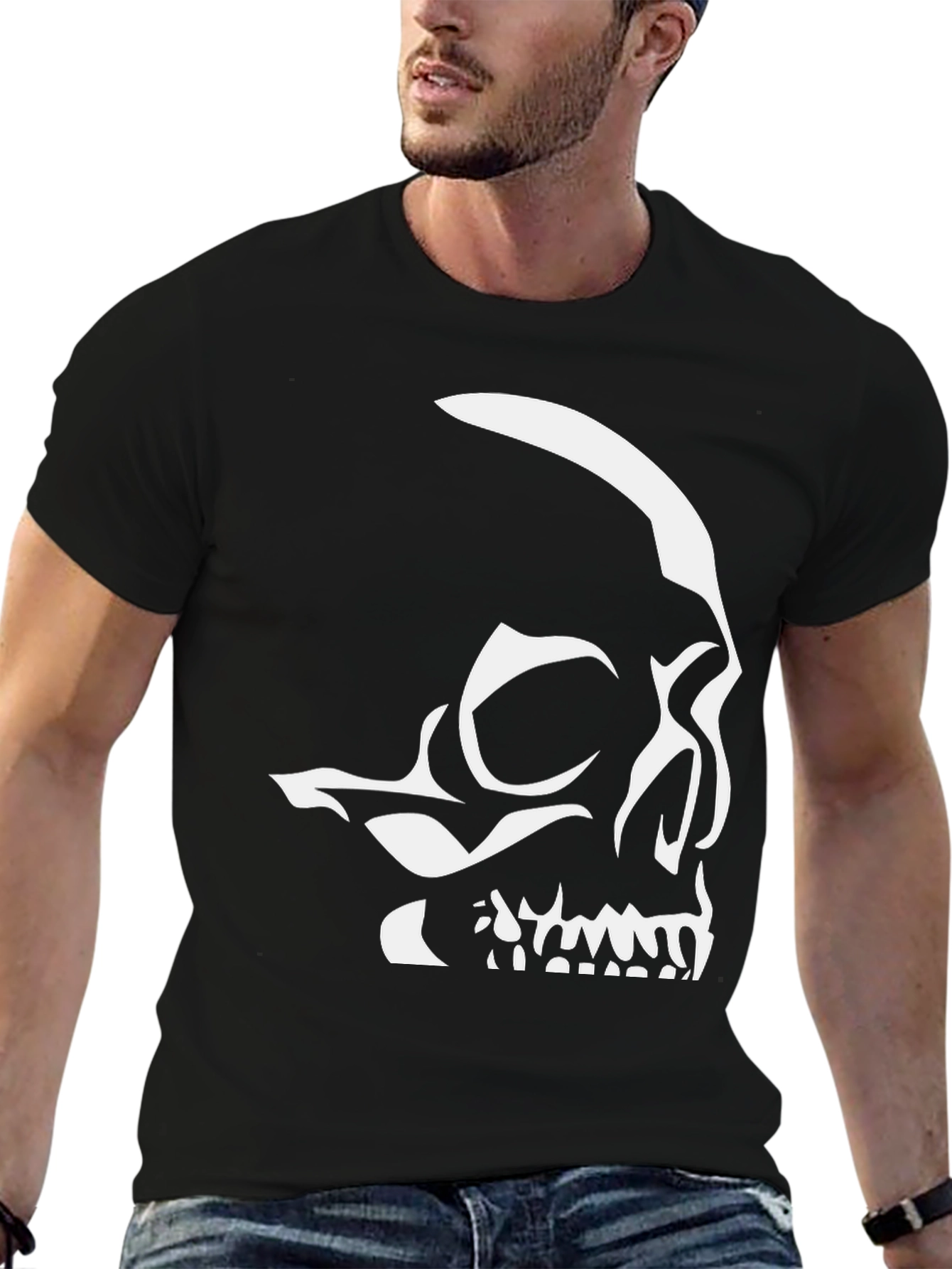 Skull Graphic Tee - Black Cotton Blend T-Shirt