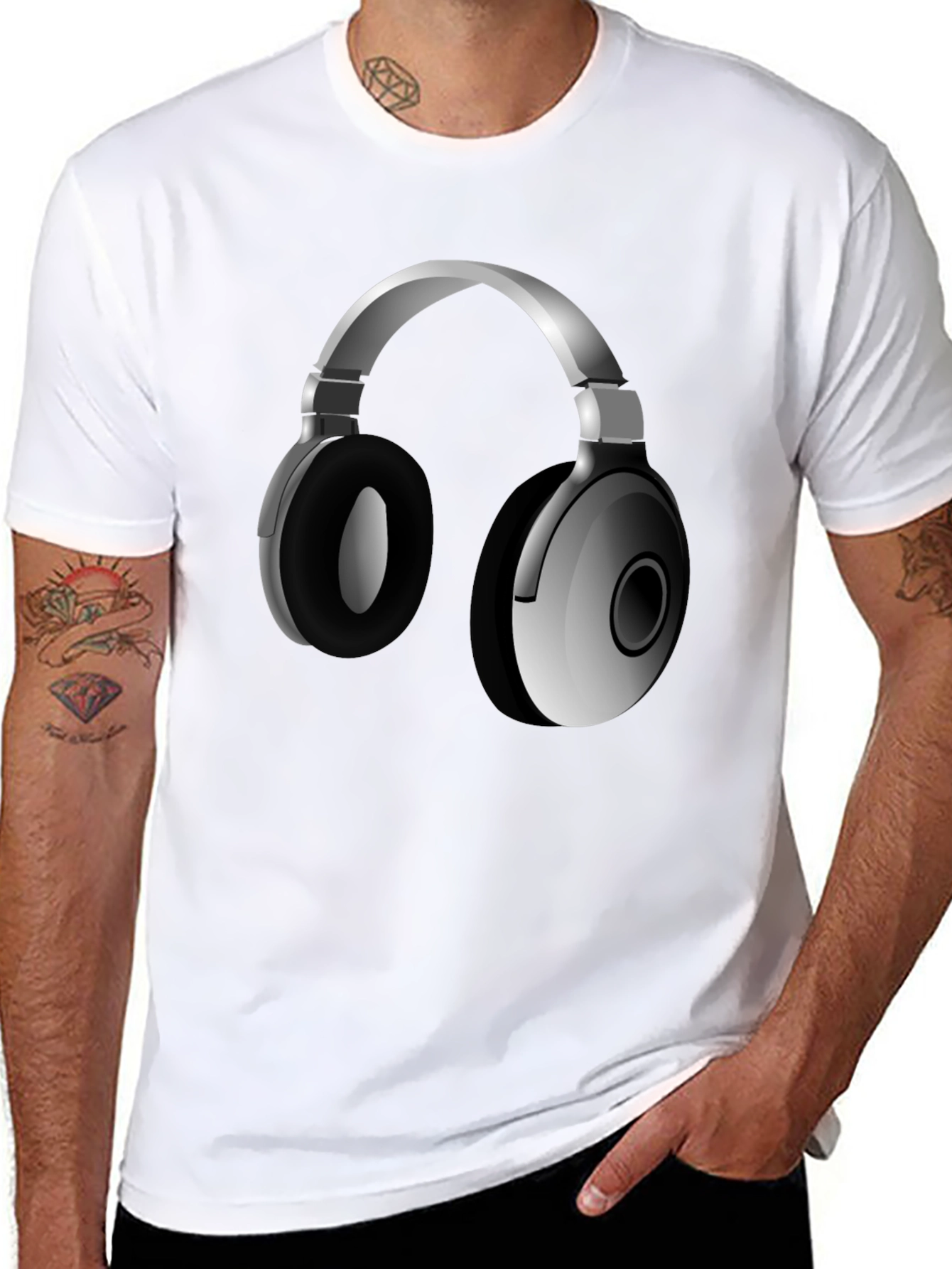 Headphone Graphic Tee - Stylish Black T-Shirt