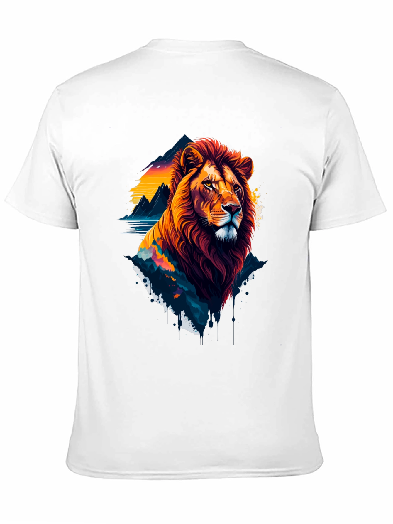 Lion Graphic T-Shirt - Bold Wildlife Design