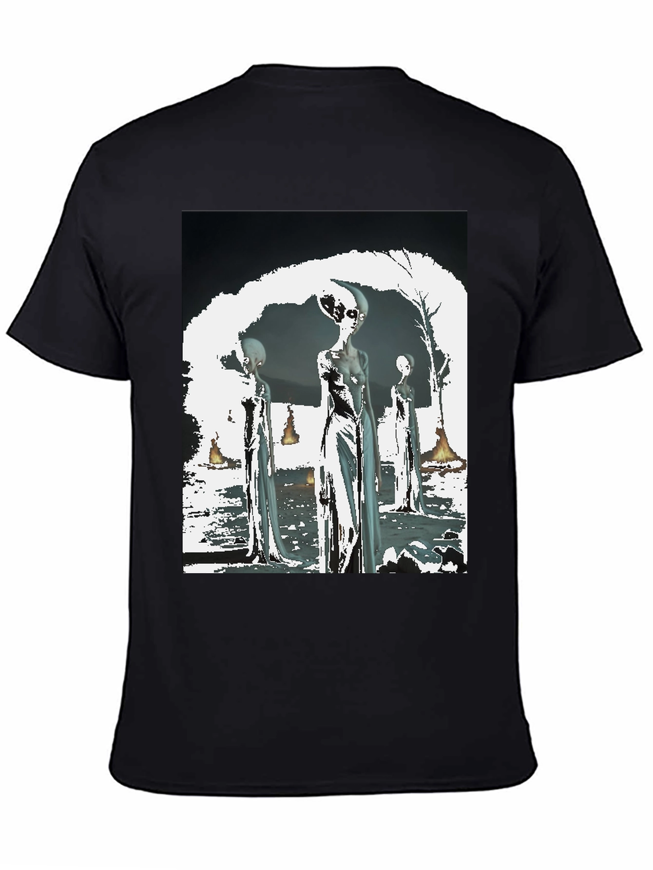Alien Graphic Tee - Sci-Fi Style Black T-Shirt
