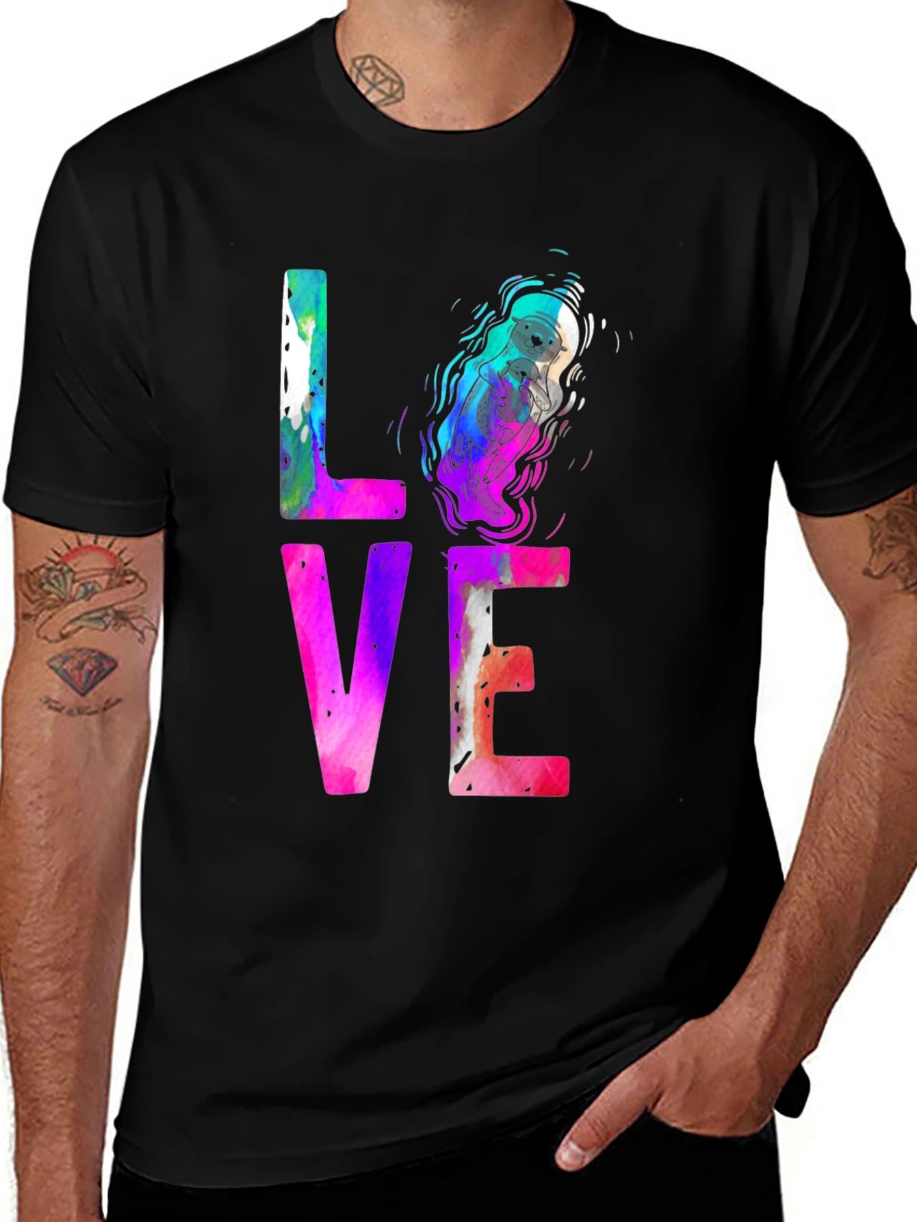 LOVE Otter Graphic T-Shirt