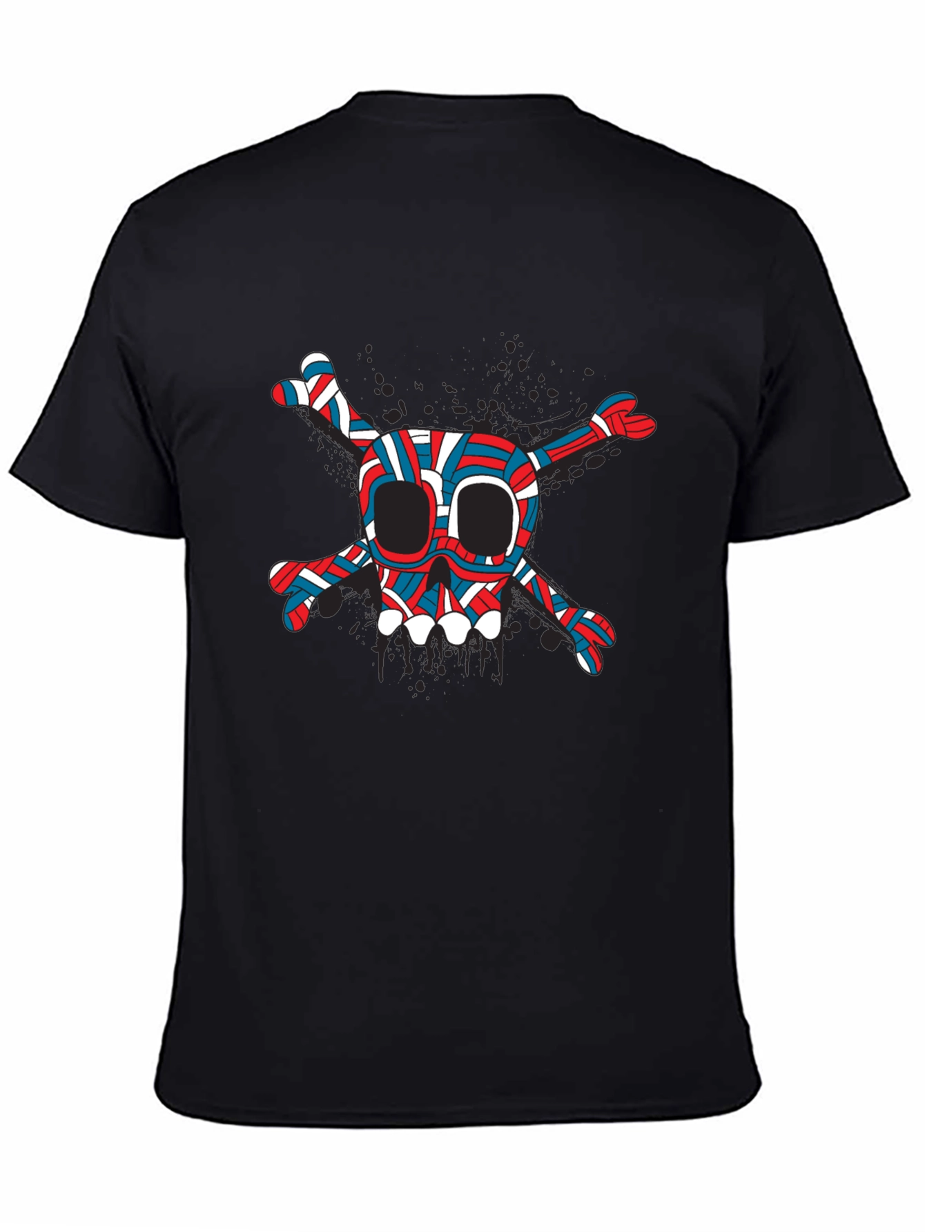 Skull & Crossbones Graphic Tee - Trendy Black T-Shirt