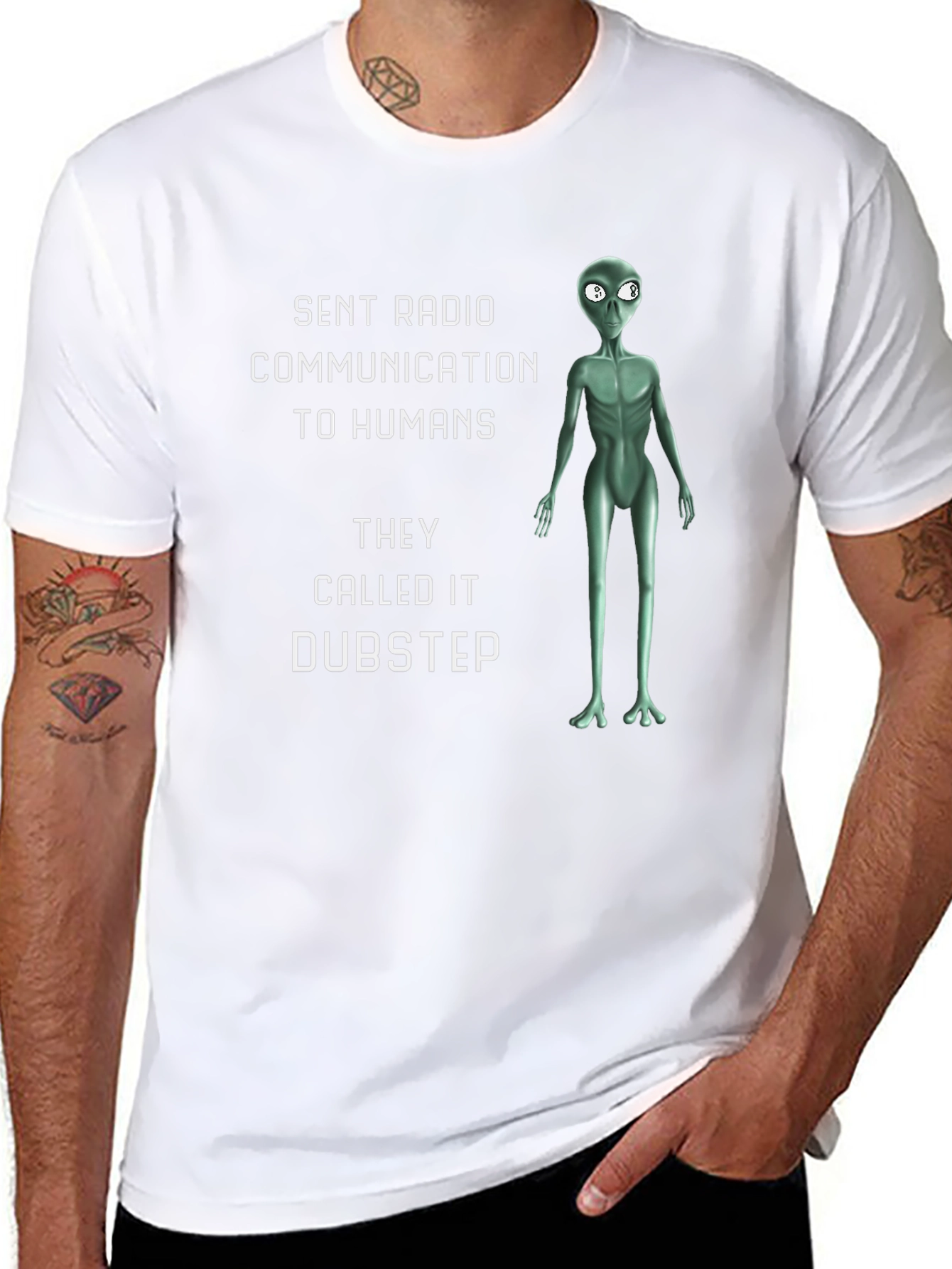 Dubstep Alien T-Shirt - Humorous Sci-Fi Design