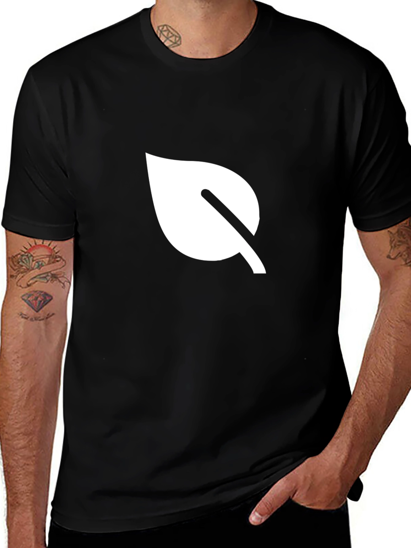Minimalist Leaf Graphic Black T-Shirt