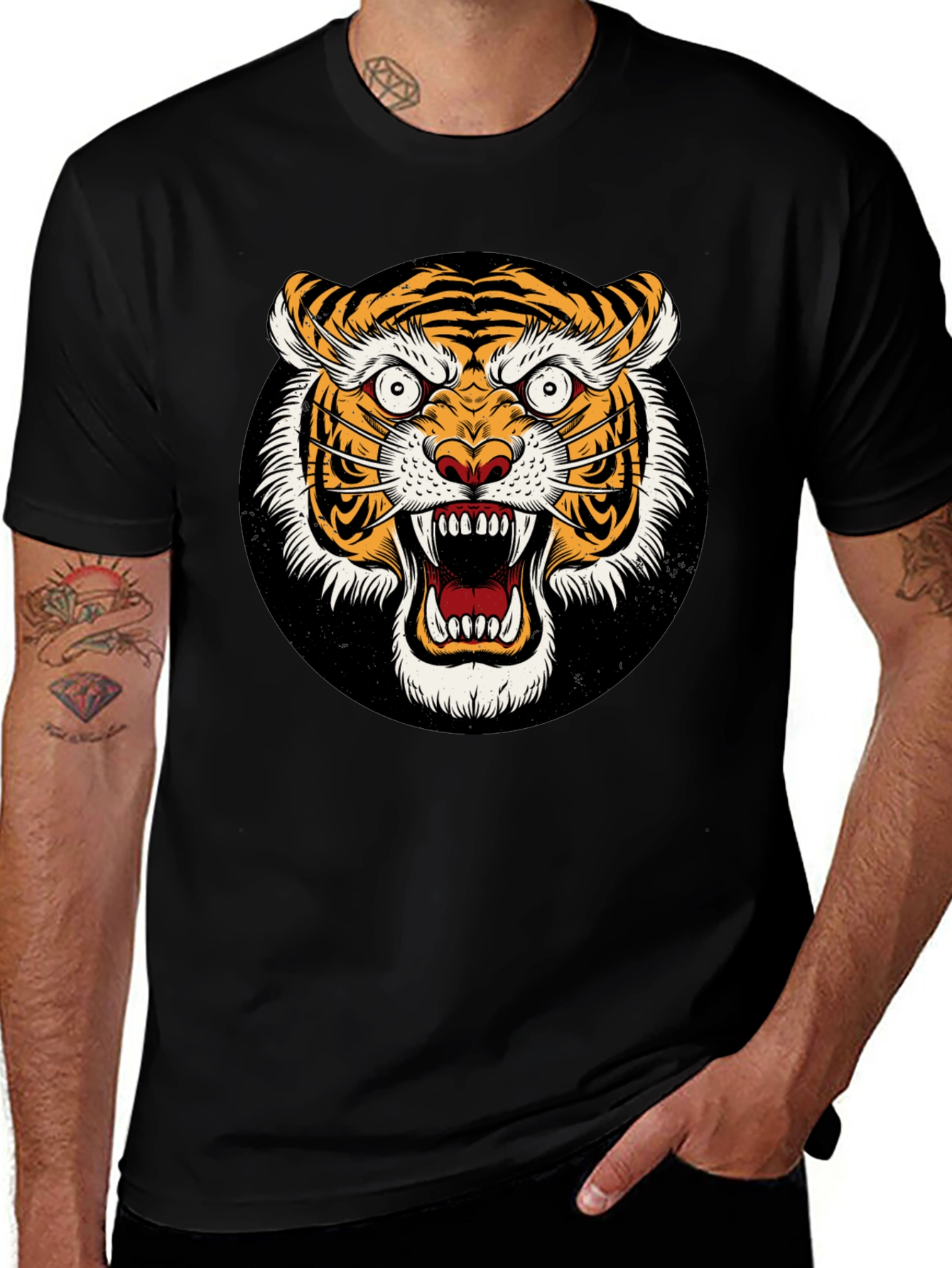 Roaring Tiger Graphic Tee - Bold Black T-Shirt