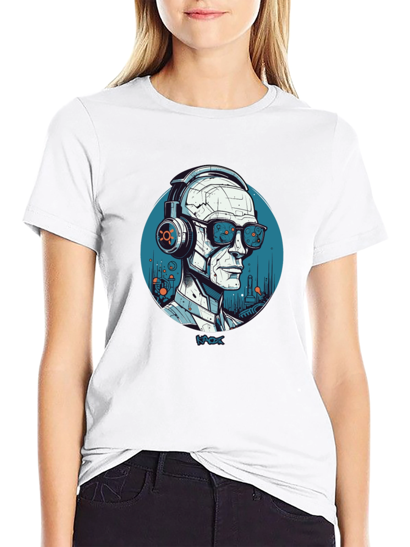 Cyberpunk Robot T-Shirt - Futuristic Style