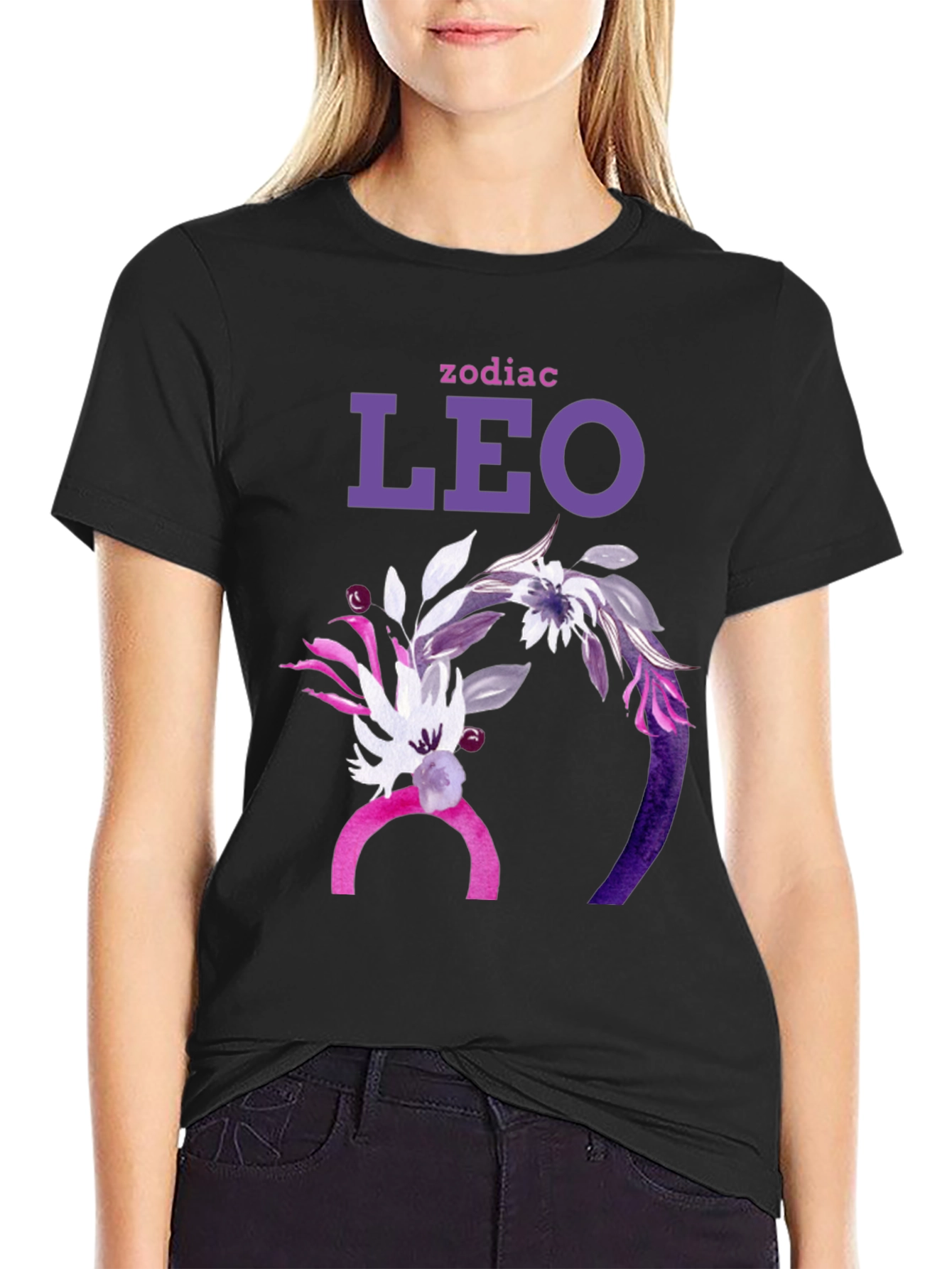 Leo Zodiac Floral Graphic T-Shirt