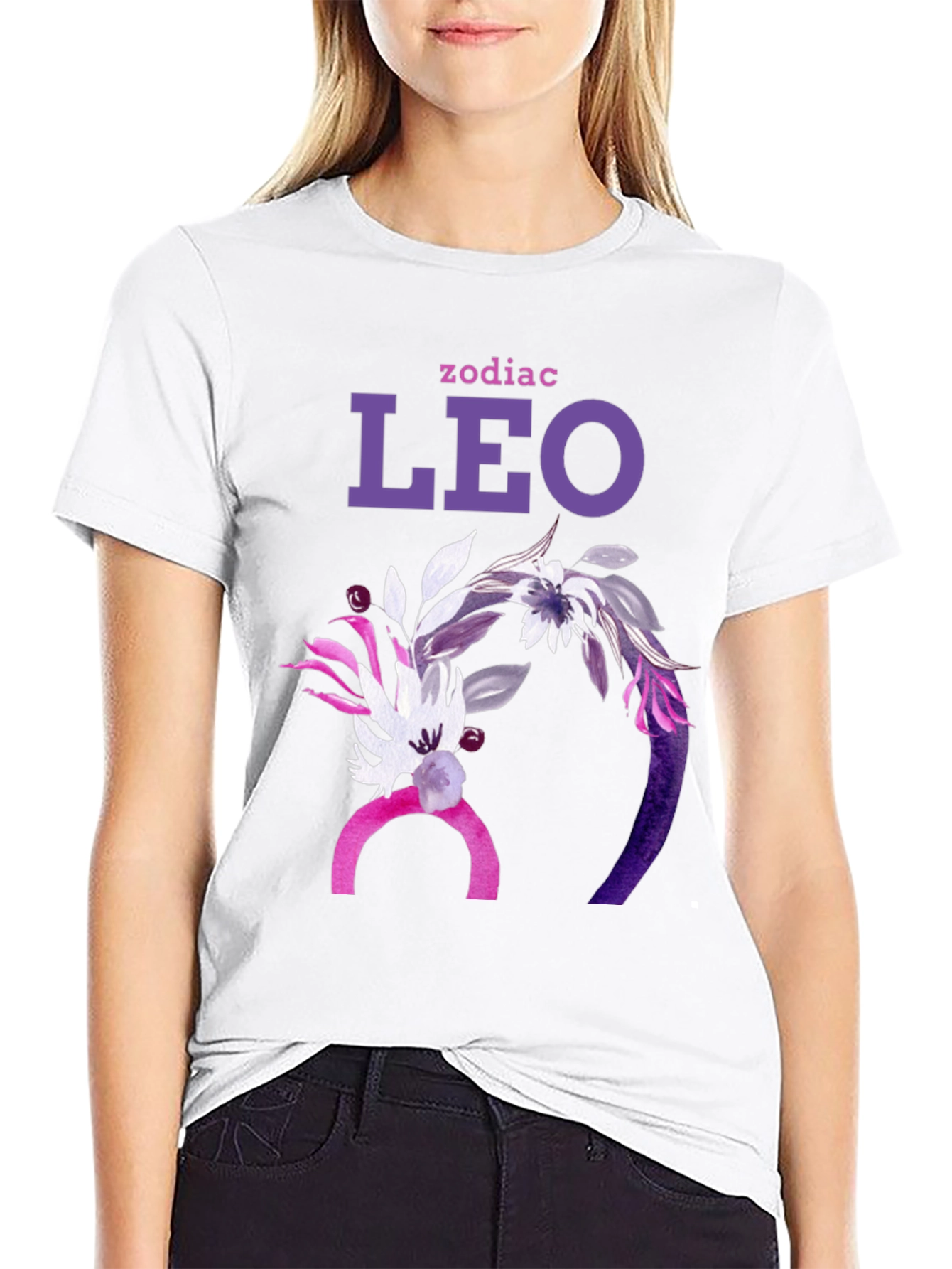 Leo Zodiac Floral Graphic T-Shirt