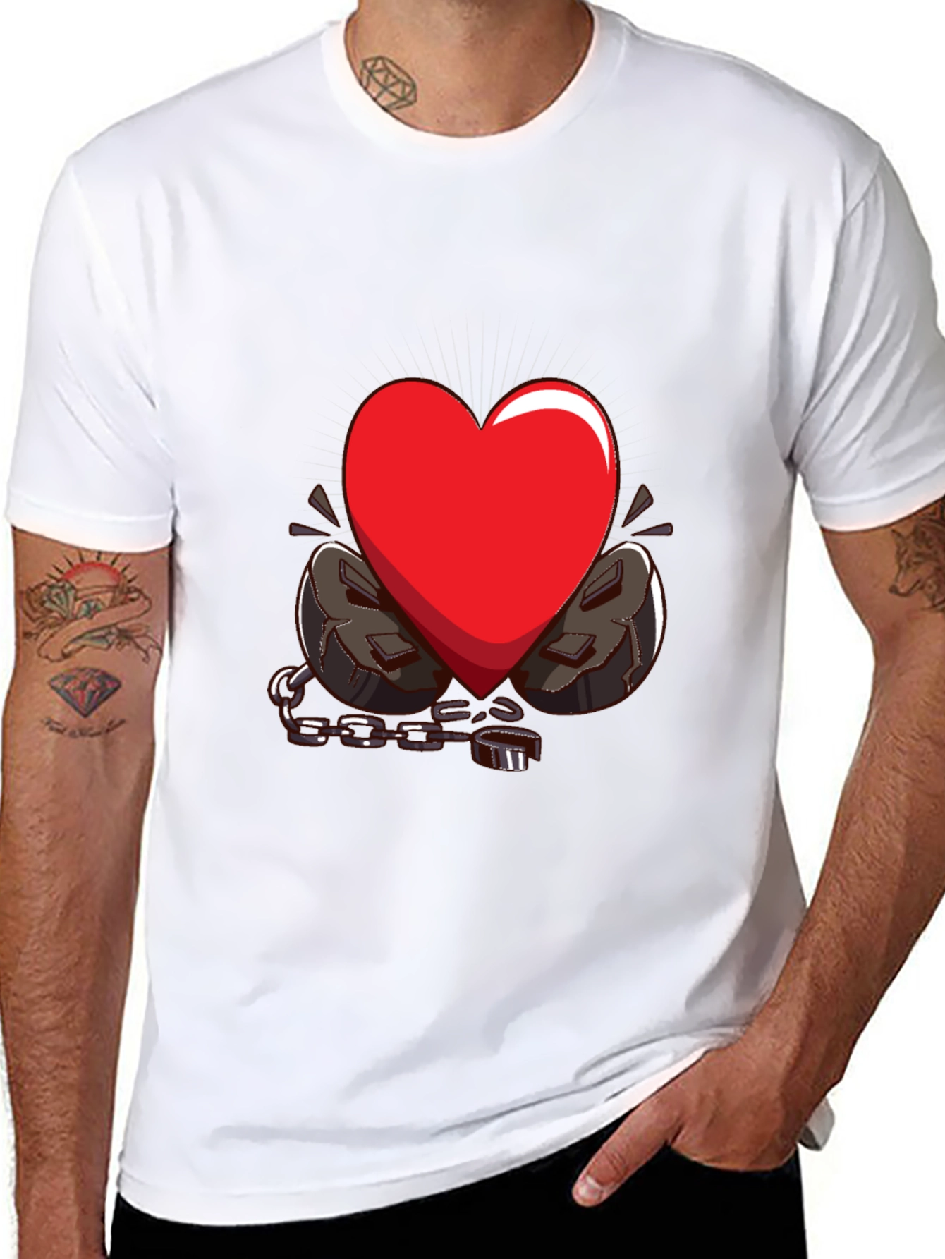 Heart in Chains Graphic T-Shirt - Black
