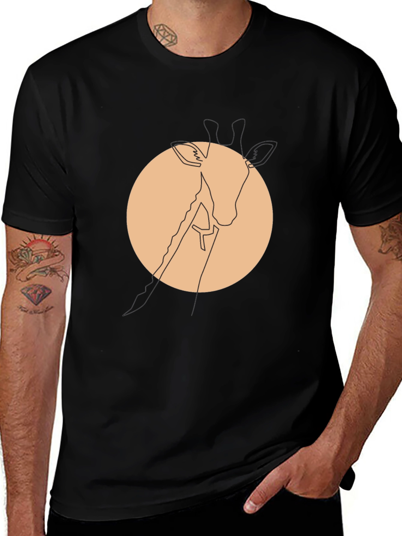 Minimalist Giraffe Tee - Modern Graphic T-Shirt