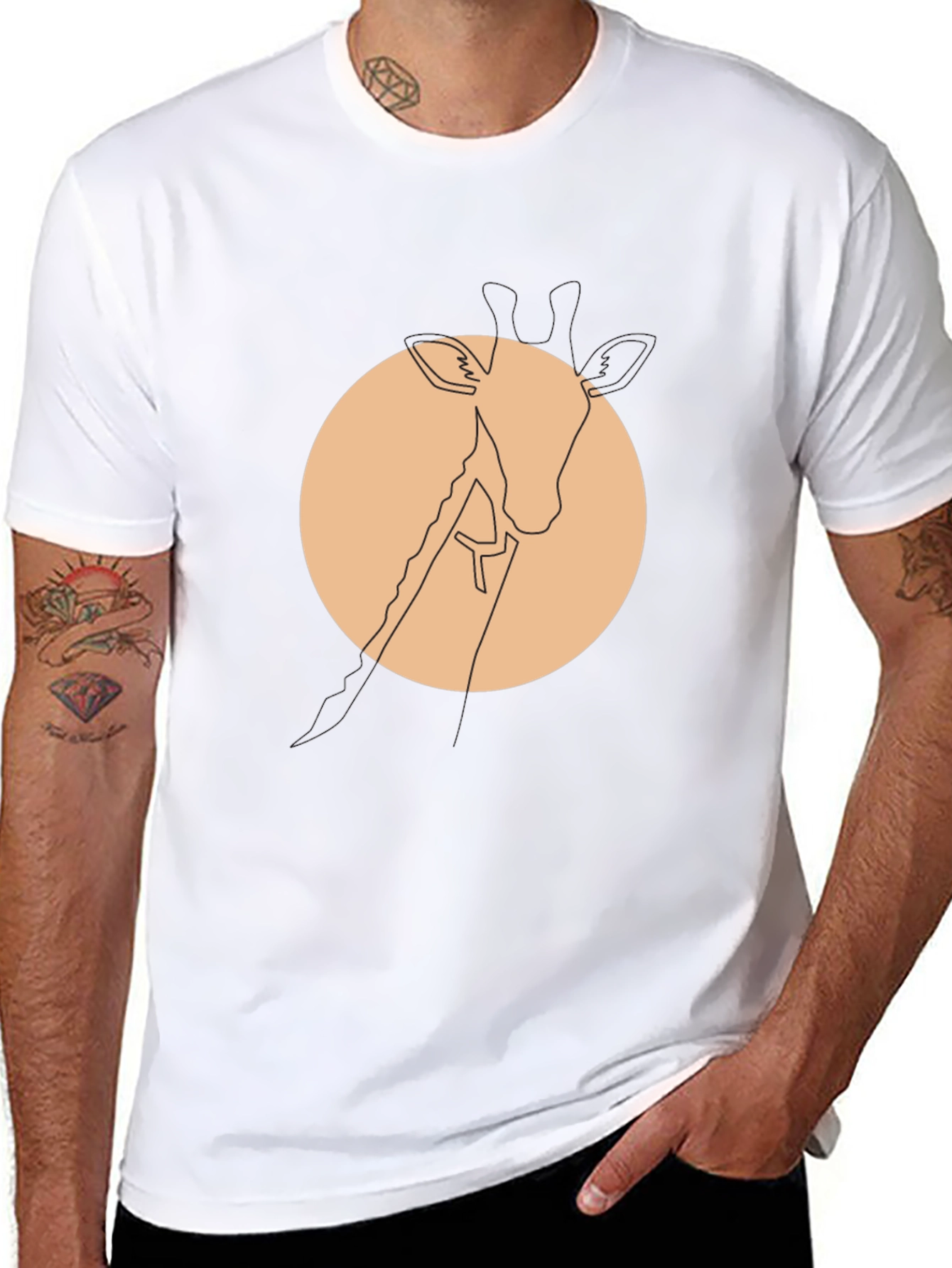 Minimalist Giraffe Tee - Modern Graphic T-Shirt