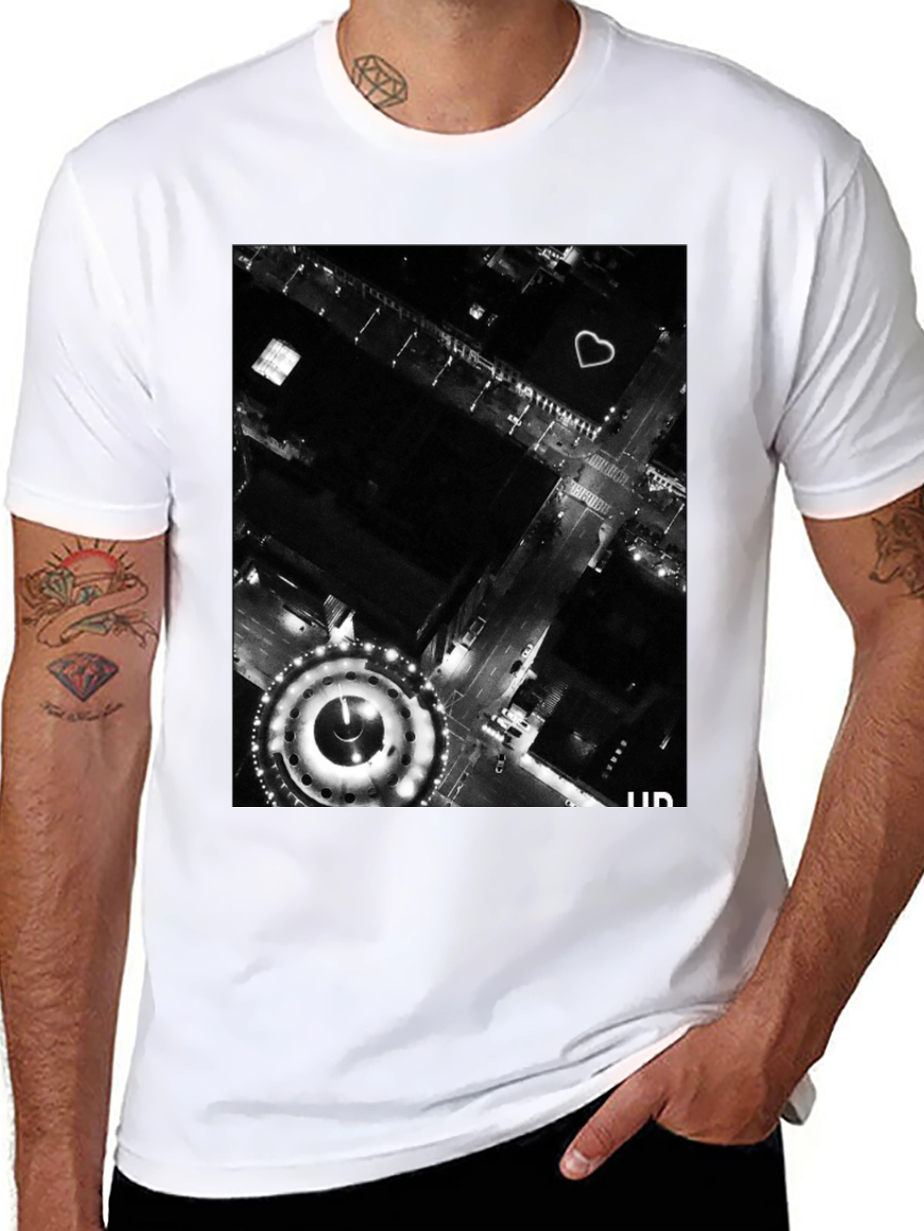 Urban Lights Graphic Tee - Stylish Black T-Shirt