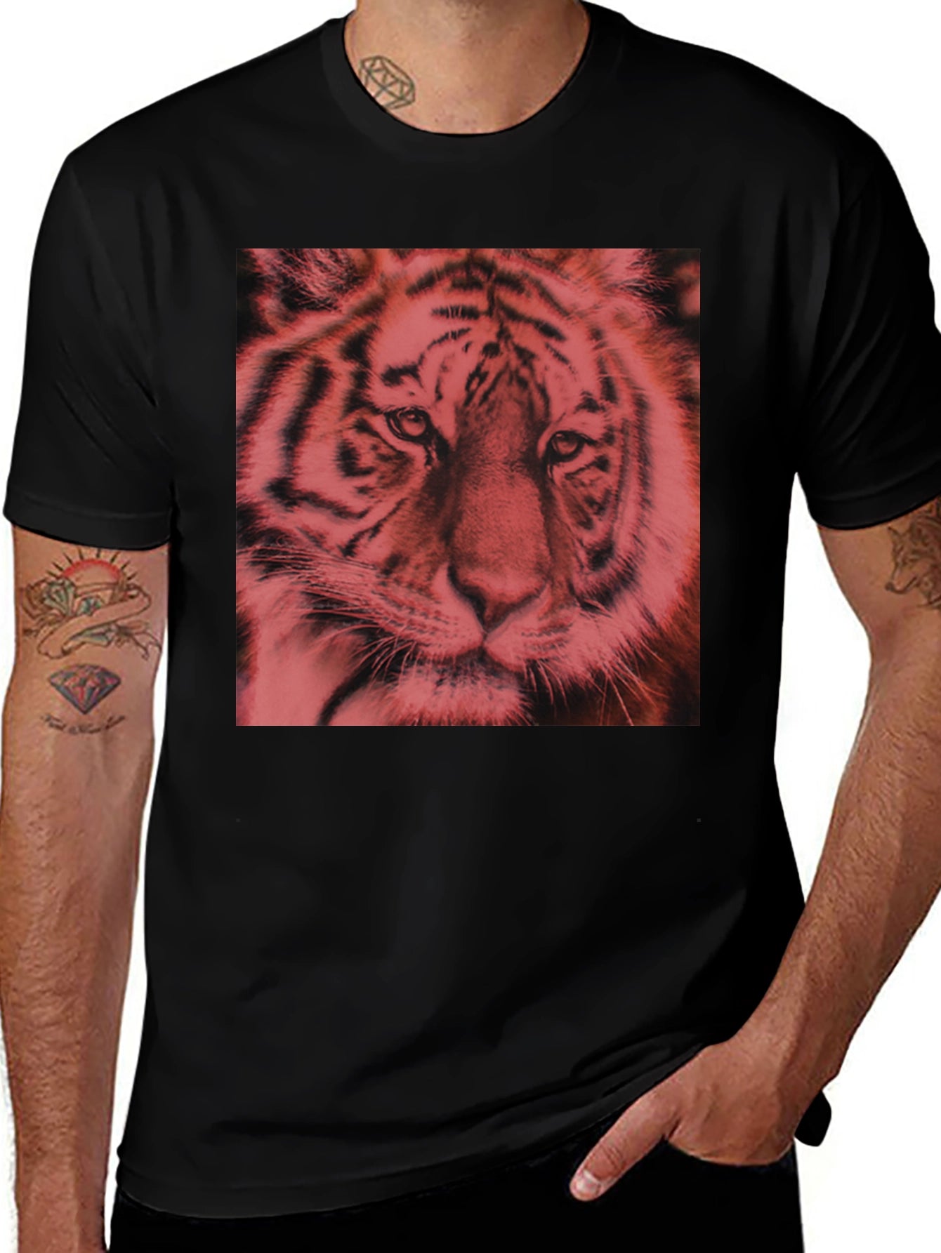 Tiger Graphic Tee - Bold Black T-Shirt