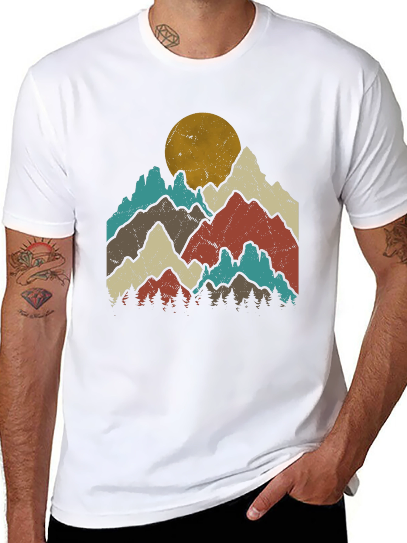 Retro Mountain Graphic Tee - Outdoor Adventure T-Shirt