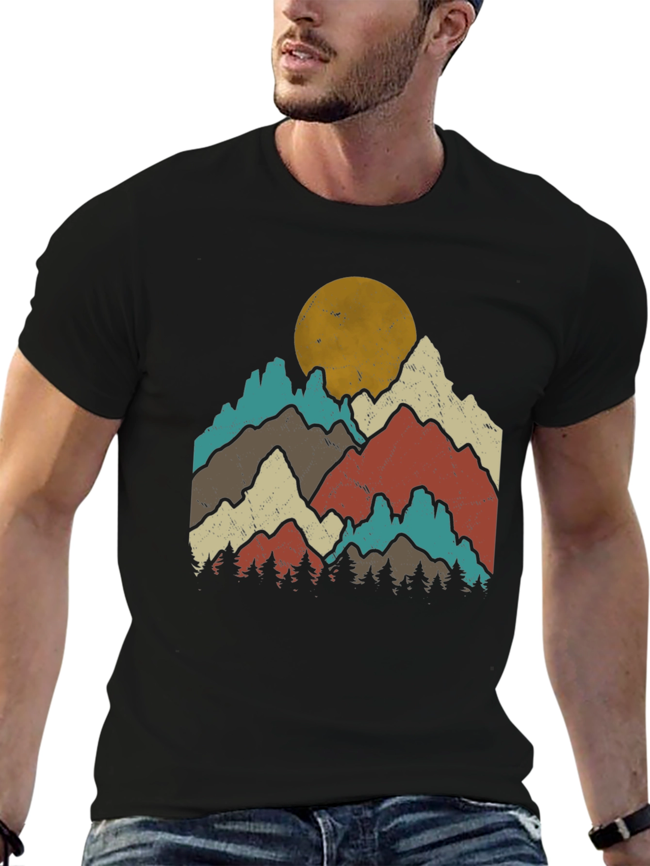 Retro Mountain Graphic Tee - Outdoor Adventure T-Shirt