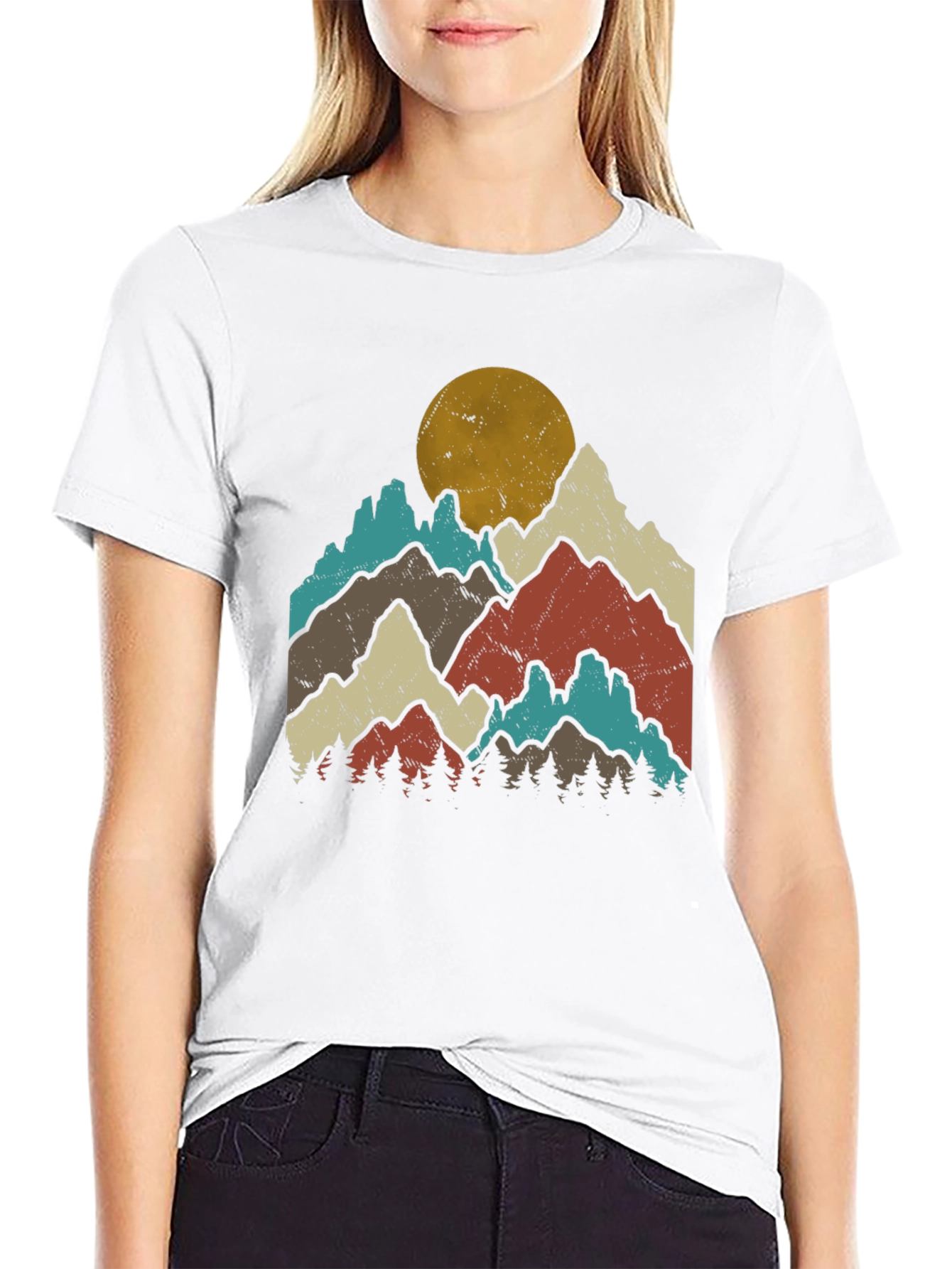 Retro Mountain Graphic Tee - Outdoor Adventure T-Shirt