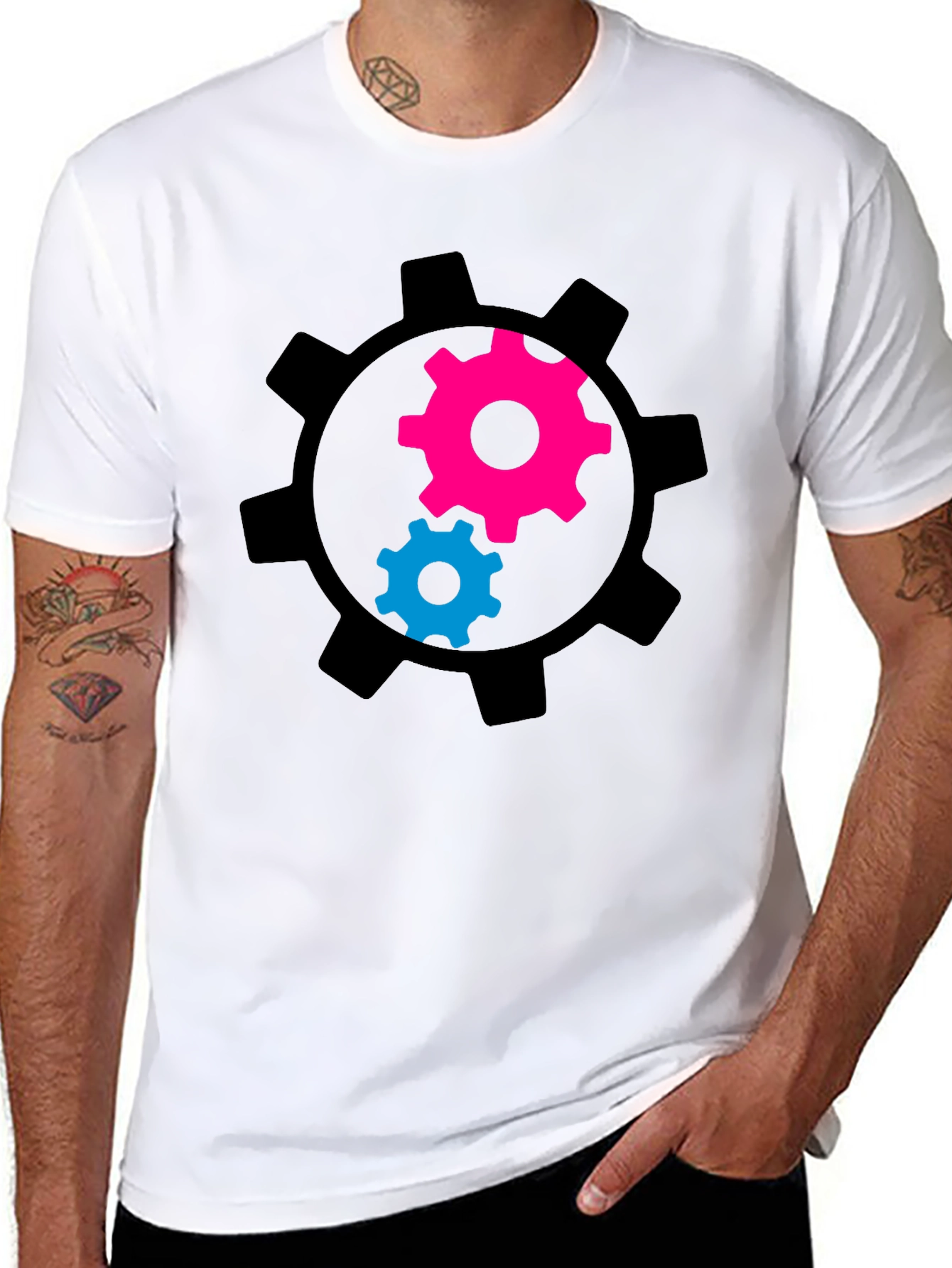 Gear Graphic Tee - Black Cotton Blend T-Shirt