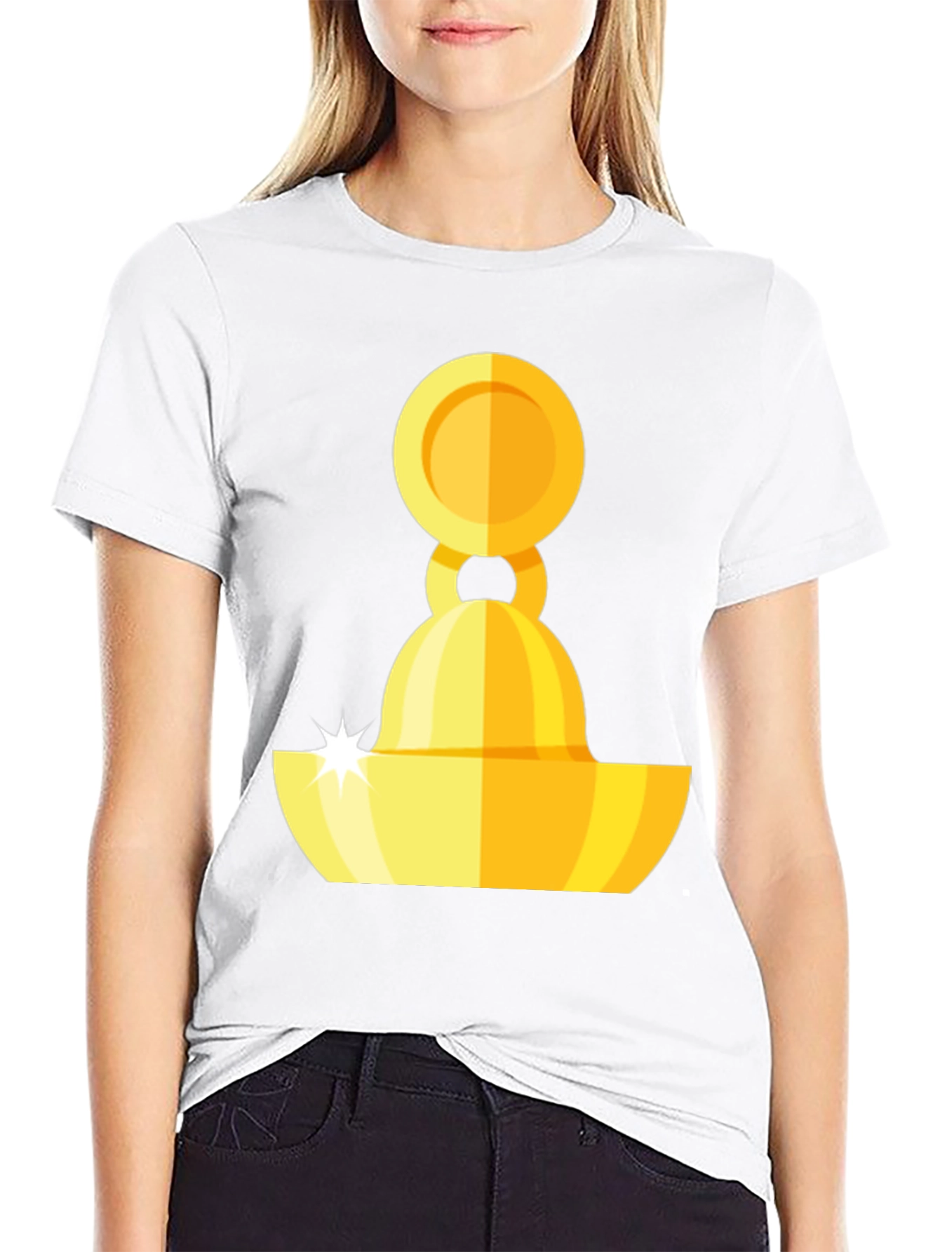 Golden Citrus Juicer Graphic Tee - Stylish & Unique!