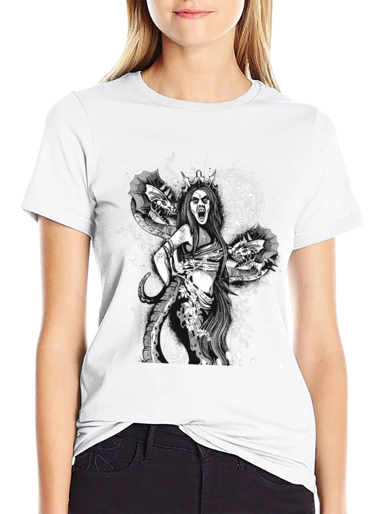Serpent Queen Graphic Tee - Black