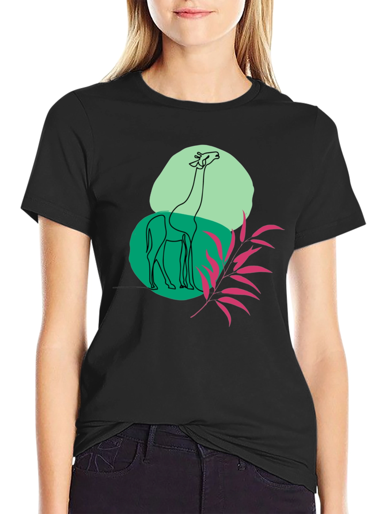Giraffe Art Graphic Black T-Shirt