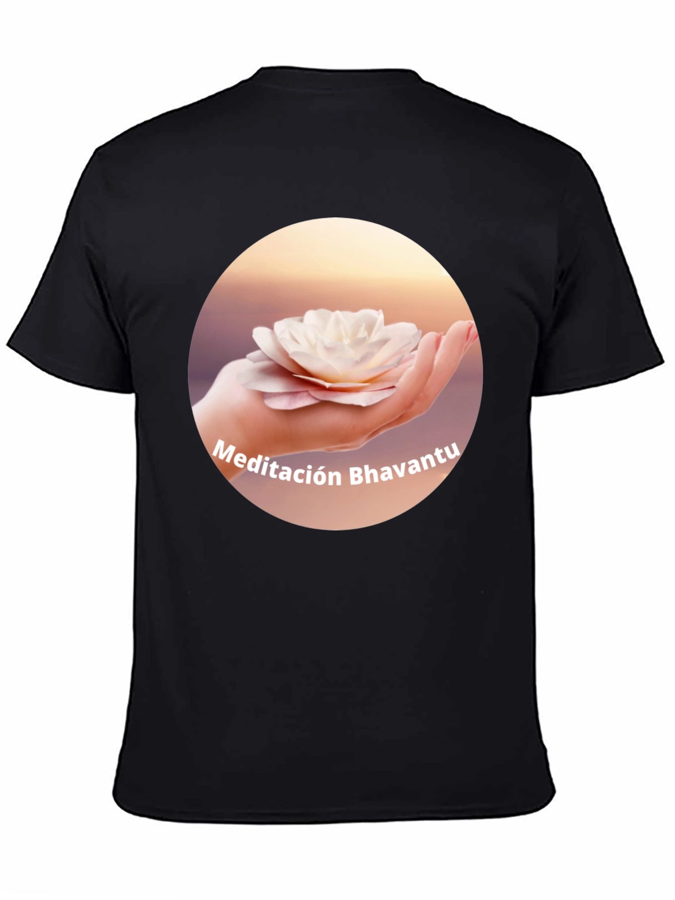 Meditación Bhavantu Black Tee - Relax in Style!