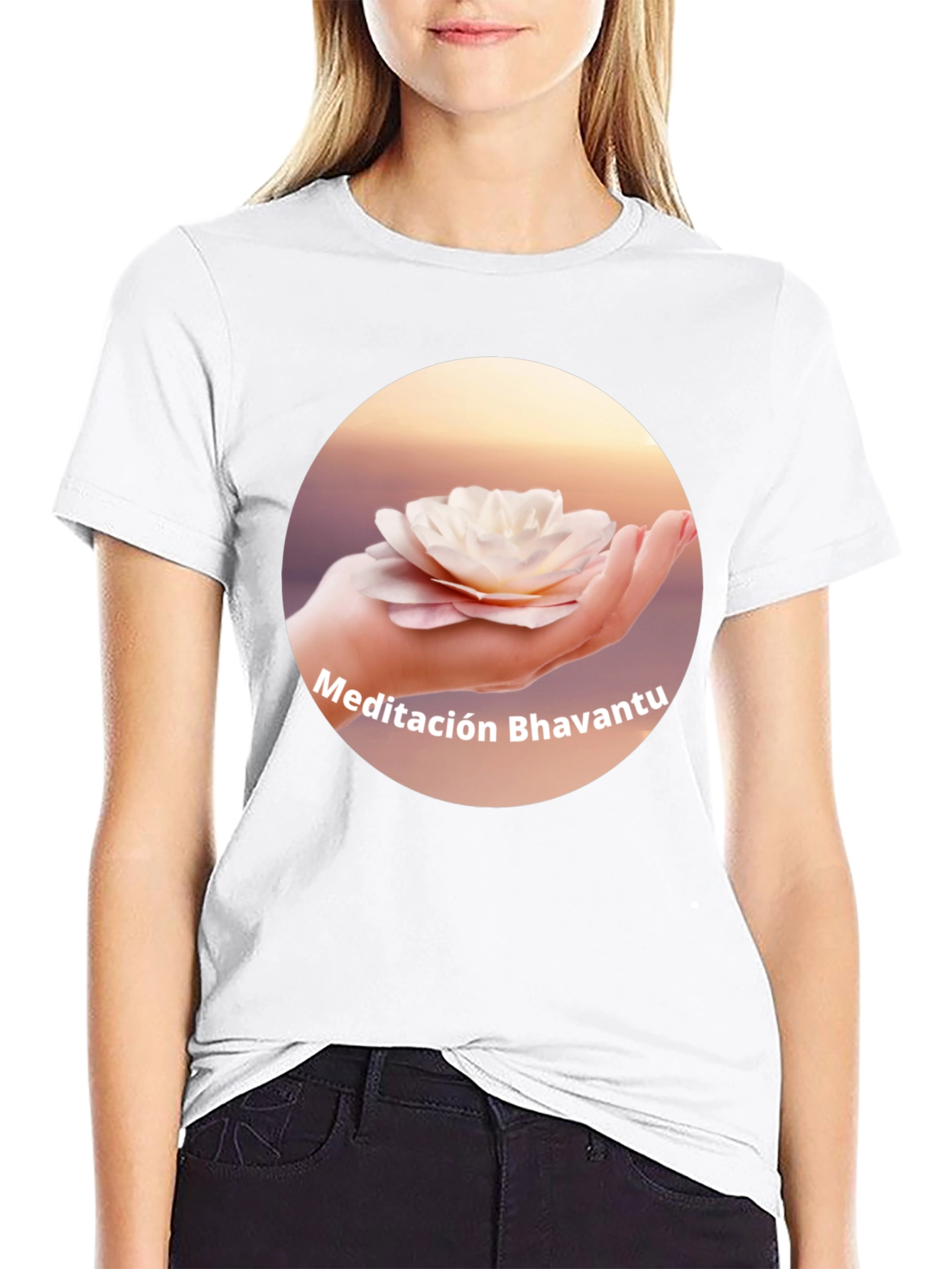 Meditación Bhavantu Black Tee - Relax in Style!