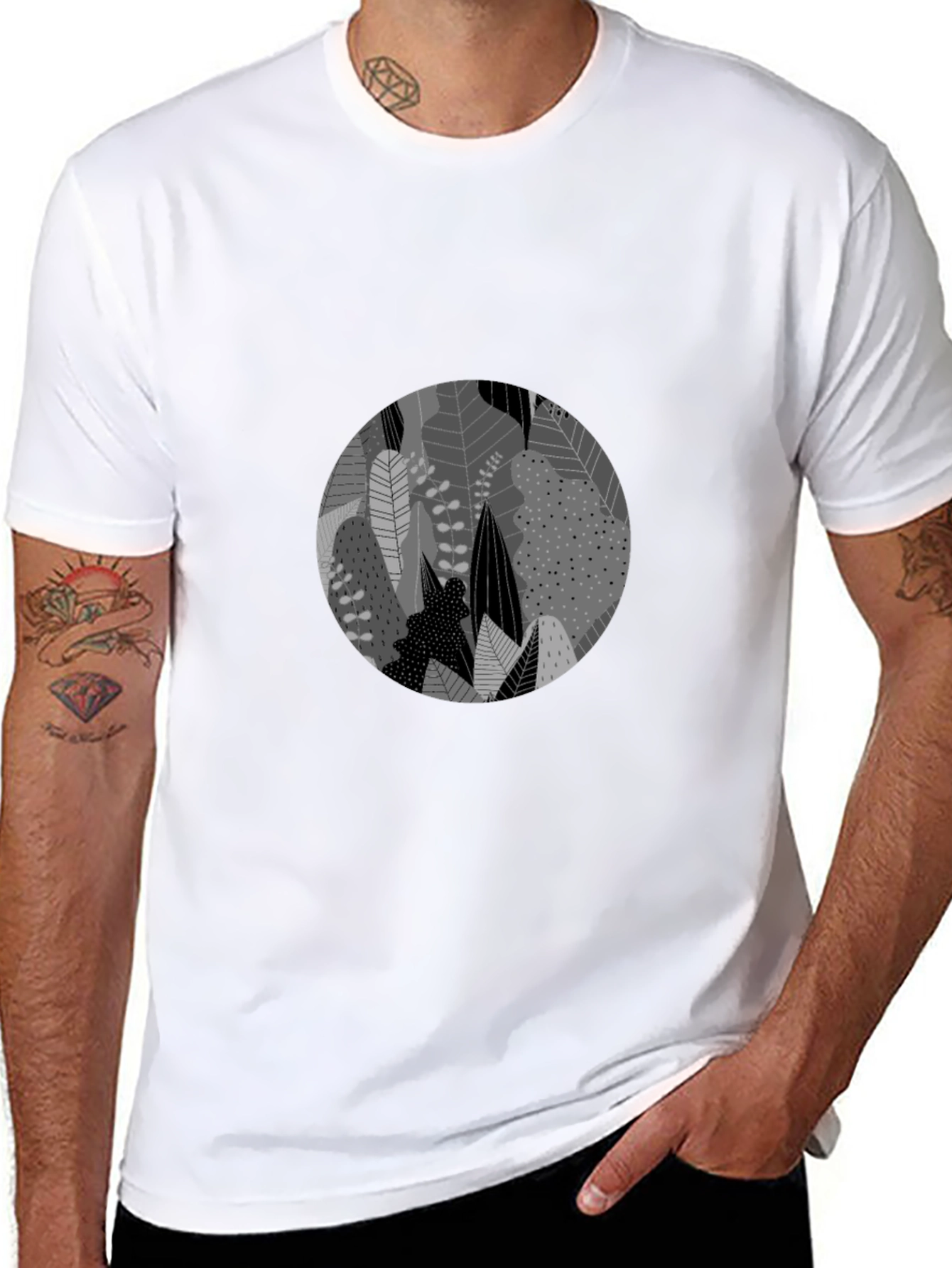 Leaf Circle Graphic Black T-Shirt